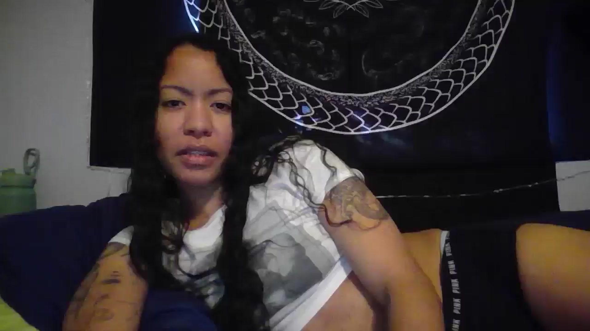 Gallery image thumbnail from Lovemilk's myfreecams stream on, 06/14/2025, 14:58 image 3 of 20