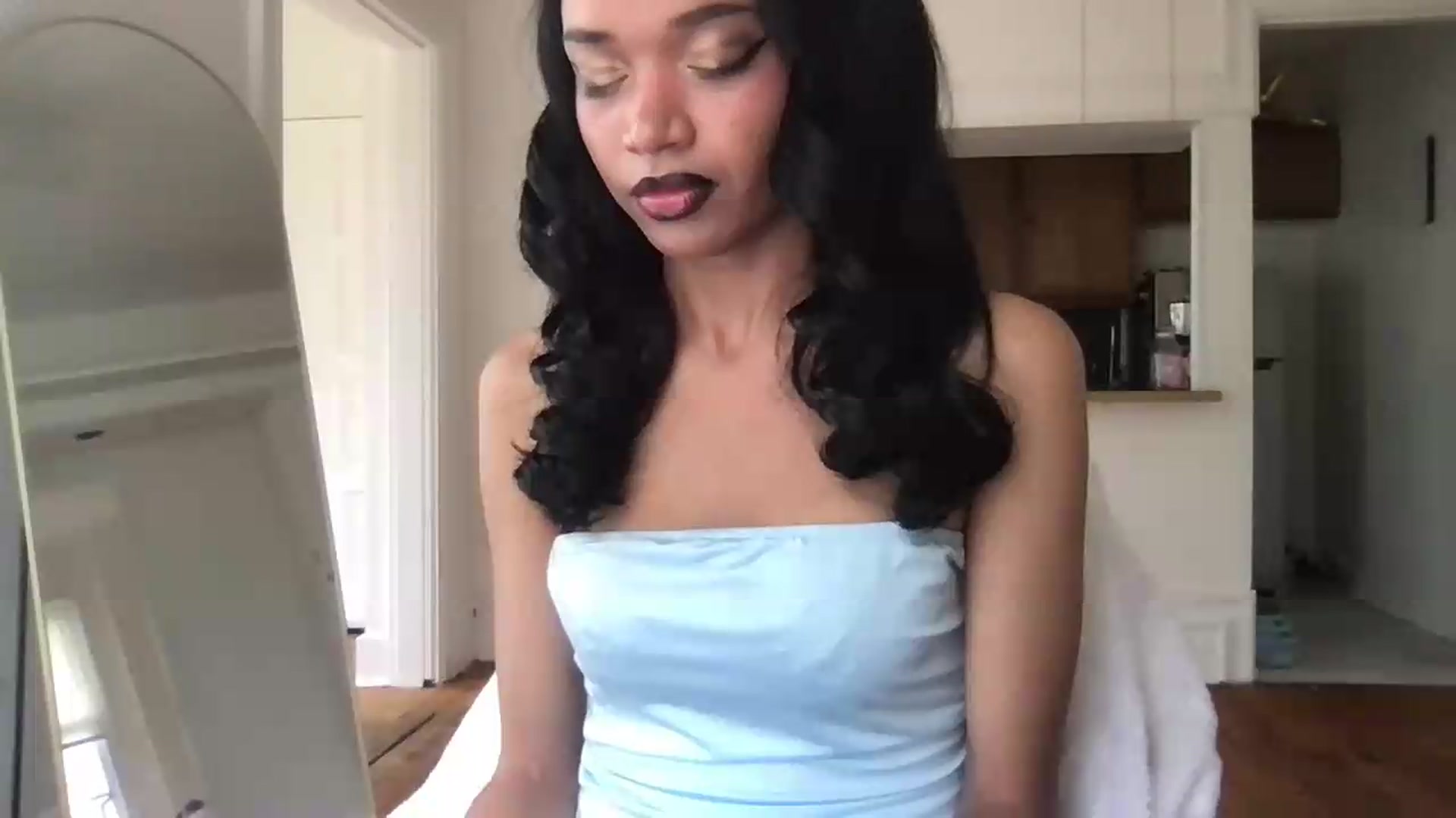 Gallery image thumbnail from Loveofstudy's myfreecams stream on, 06/20/2026, 19:59 image 6 of 20