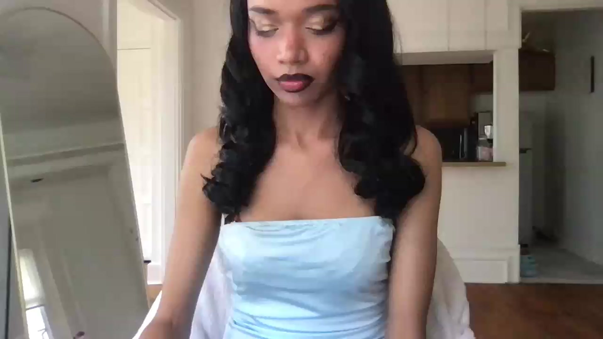 Gallery image thumbnail from Loveofstudy's myfreecams stream on, 06/20/2026, 19:59 image 10 of 20