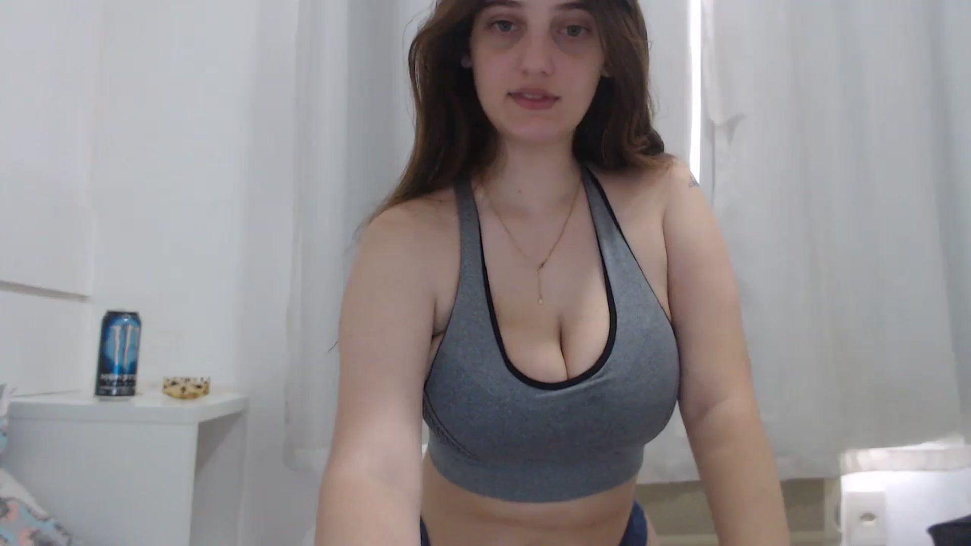 Gallery image thumbnail from LoverBella's myfreecams stream on, 08/09/2023, 14:24 image 17 of 20