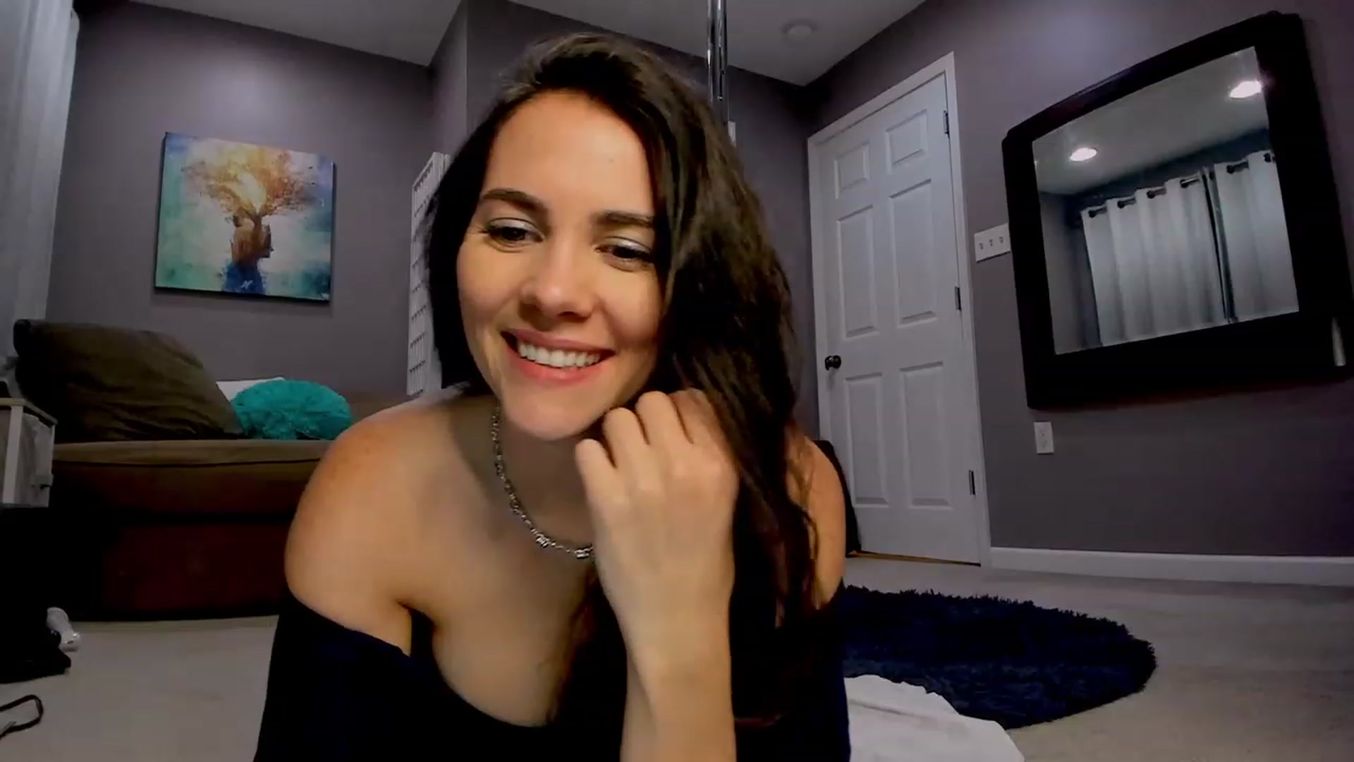 Gallery image thumbnail from LovesDesire's myfreecams stream on, 04/12/2023, 04:20 image 13 of 20