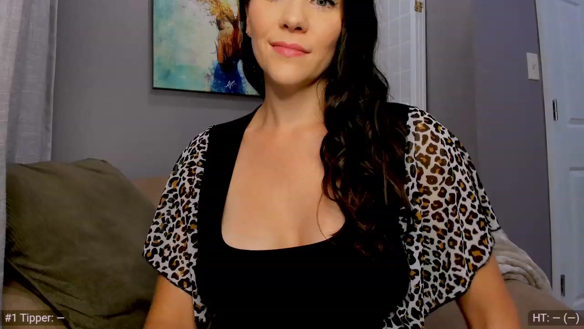 Gallery image thumbnail from LovesDesire's myfreecams stream on, 07/18/2023, 03:18 image 14 of 20