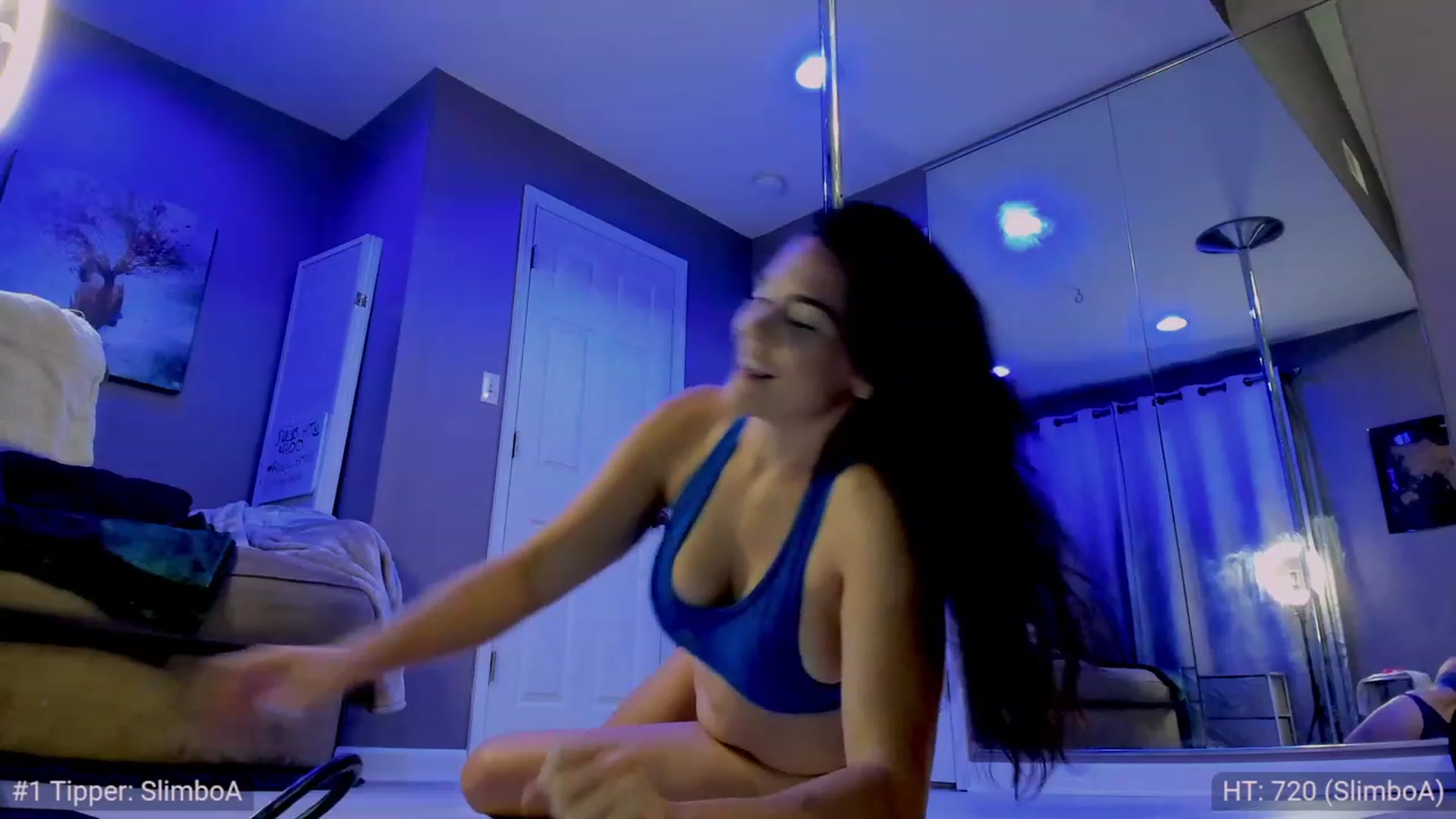 Gallery image thumbnail from LovesDesire's myfreecams stream on, 07/25/2023, 06:08 image 5 of 20
