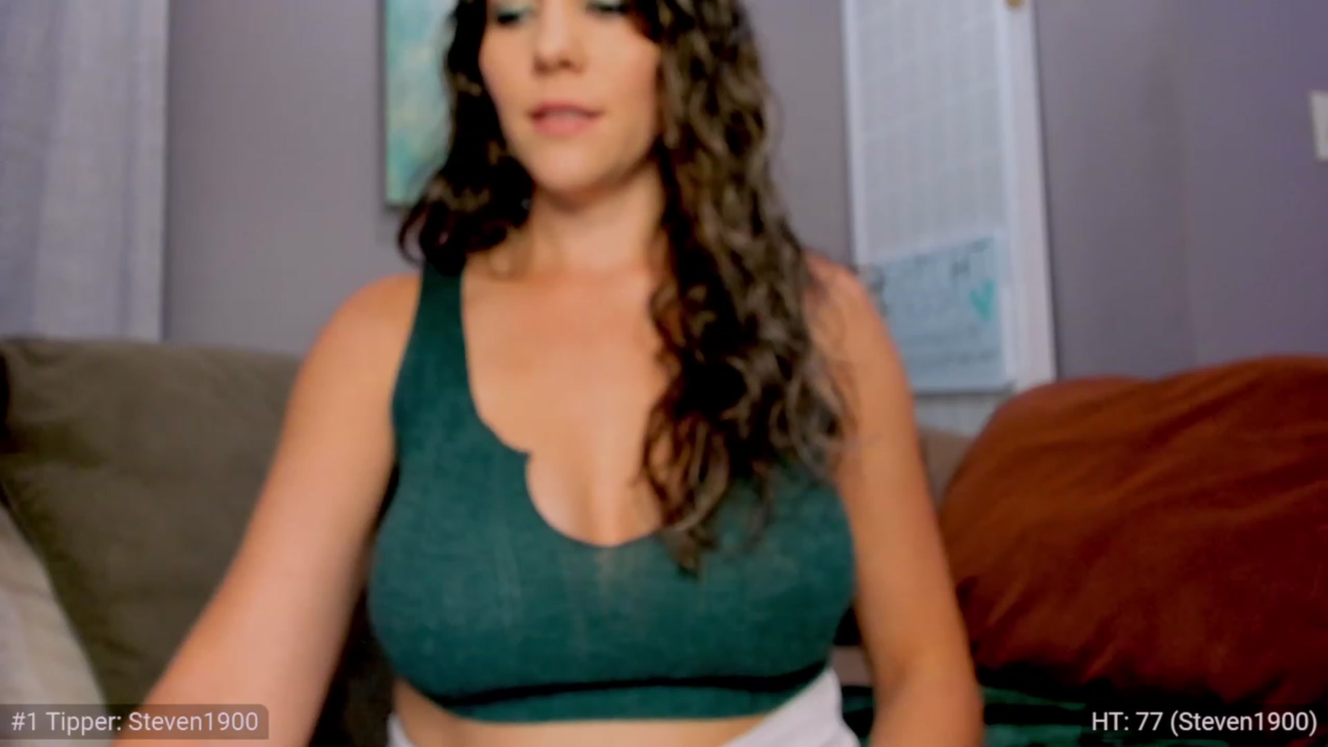 Gallery image thumbnail from LovesDesire's myfreecams stream on, 09/19/2023, 07:09 image 19 of 20
