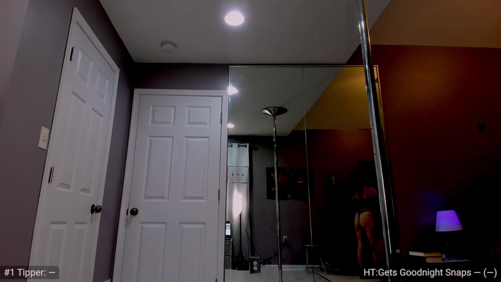 Gallery image thumbnail from LovesDesire's myfreecams stream on, 09/20/2023, 03:32 image 19 of 20