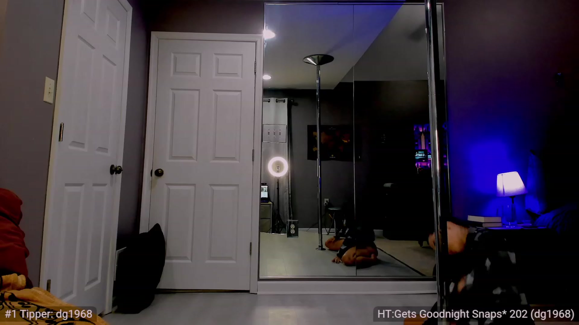 Gallery image thumbnail from LovesDesire's myfreecams stream on, 10/08/2023, 06:12 image 12 of 20