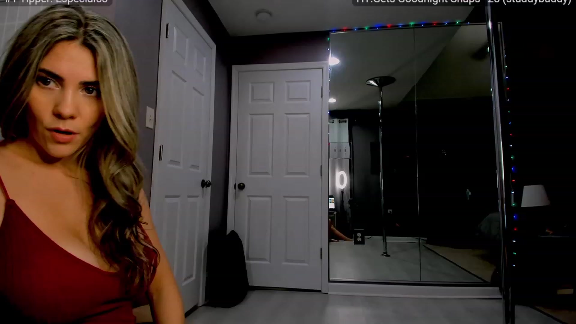 Gallery image thumbnail from LovesDesire's myfreecams stream on, 01/26/2024, 04:21 image 11 of 20