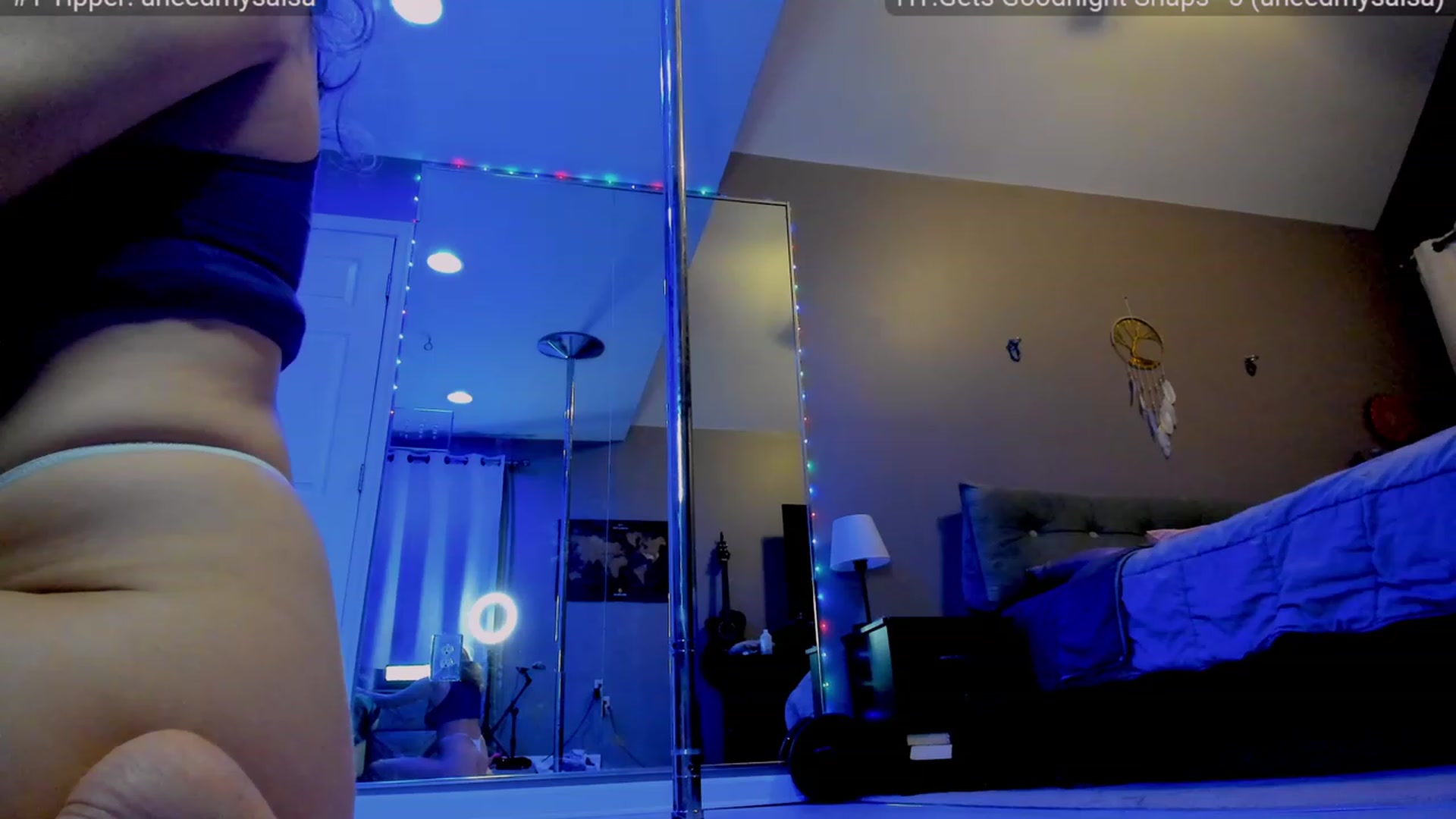 Gallery image thumbnail from LovesDesire's myfreecams stream on, 02/02/2024, 07:04 image 8 of 20