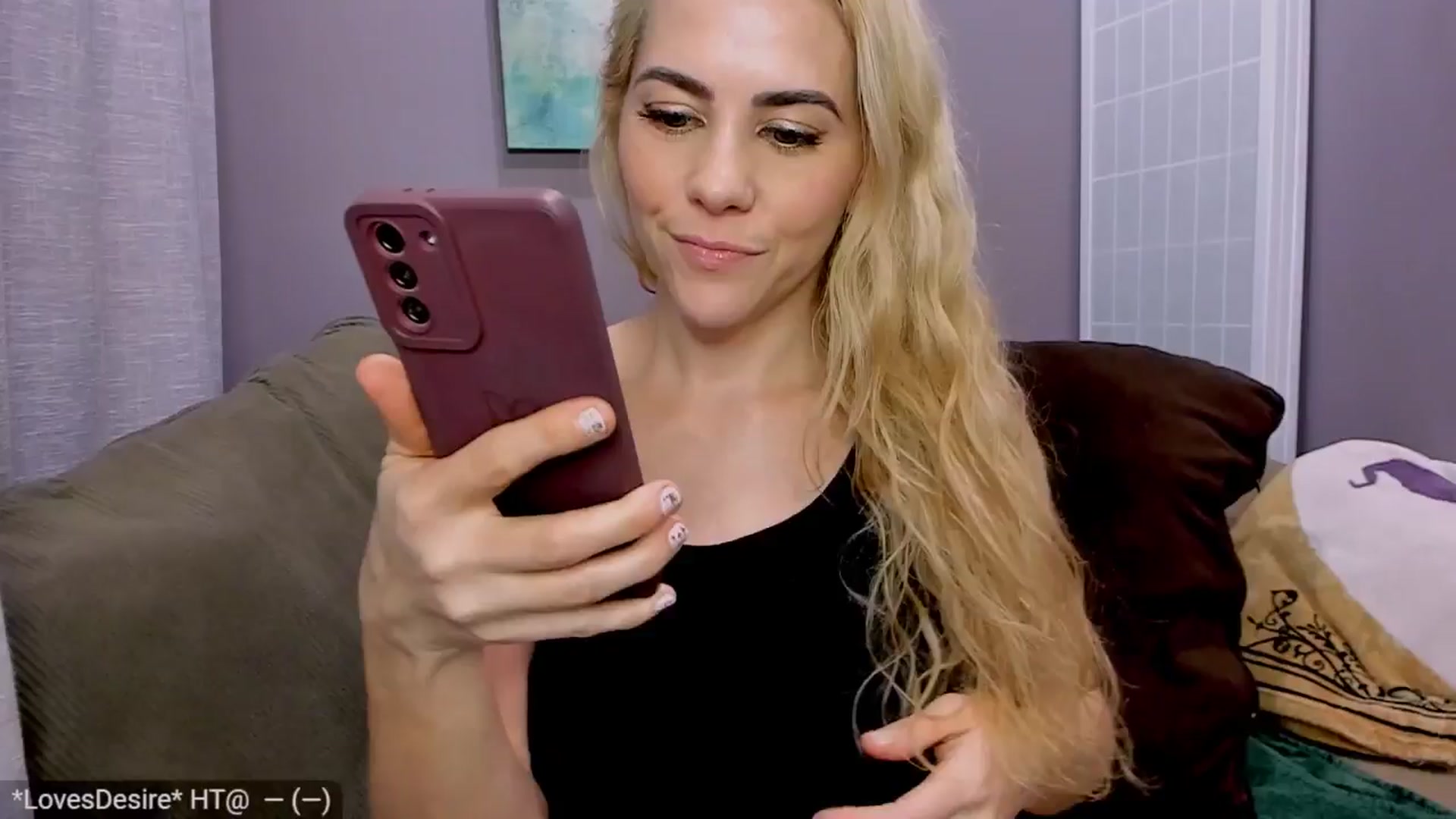 Gallery image thumbnail from LovesDesire's myfreecams stream on, 10/24/2024, 22:23 image 1 of 20