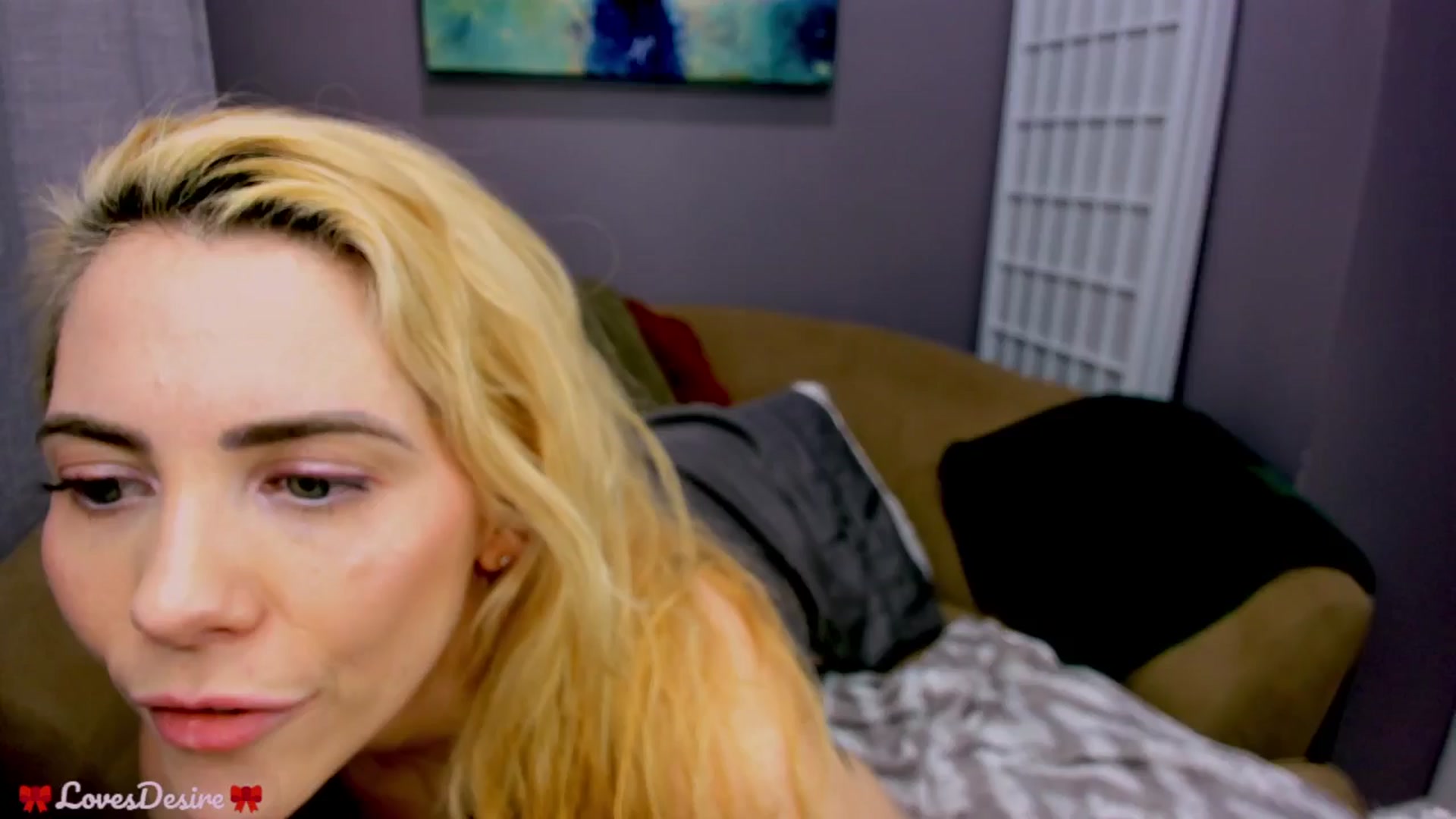 Gallery image thumbnail from LovesDesire's myfreecams stream on, 03/29/2025, 04:46 image 13 of 20