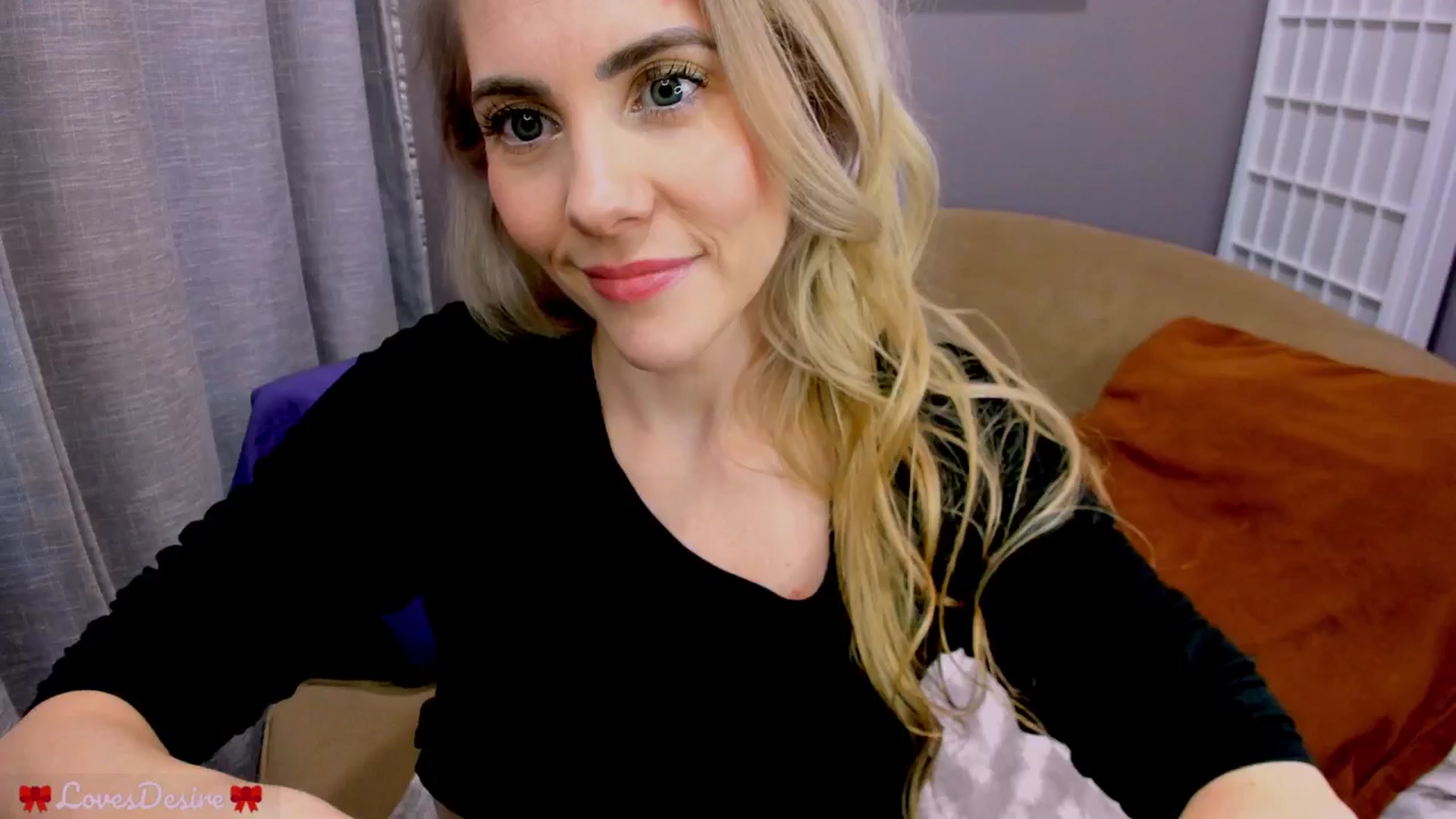 Gallery image thumbnail from LovesDesire's myfreecams stream on, 04/04/2025, 06:49 image 15 of 20