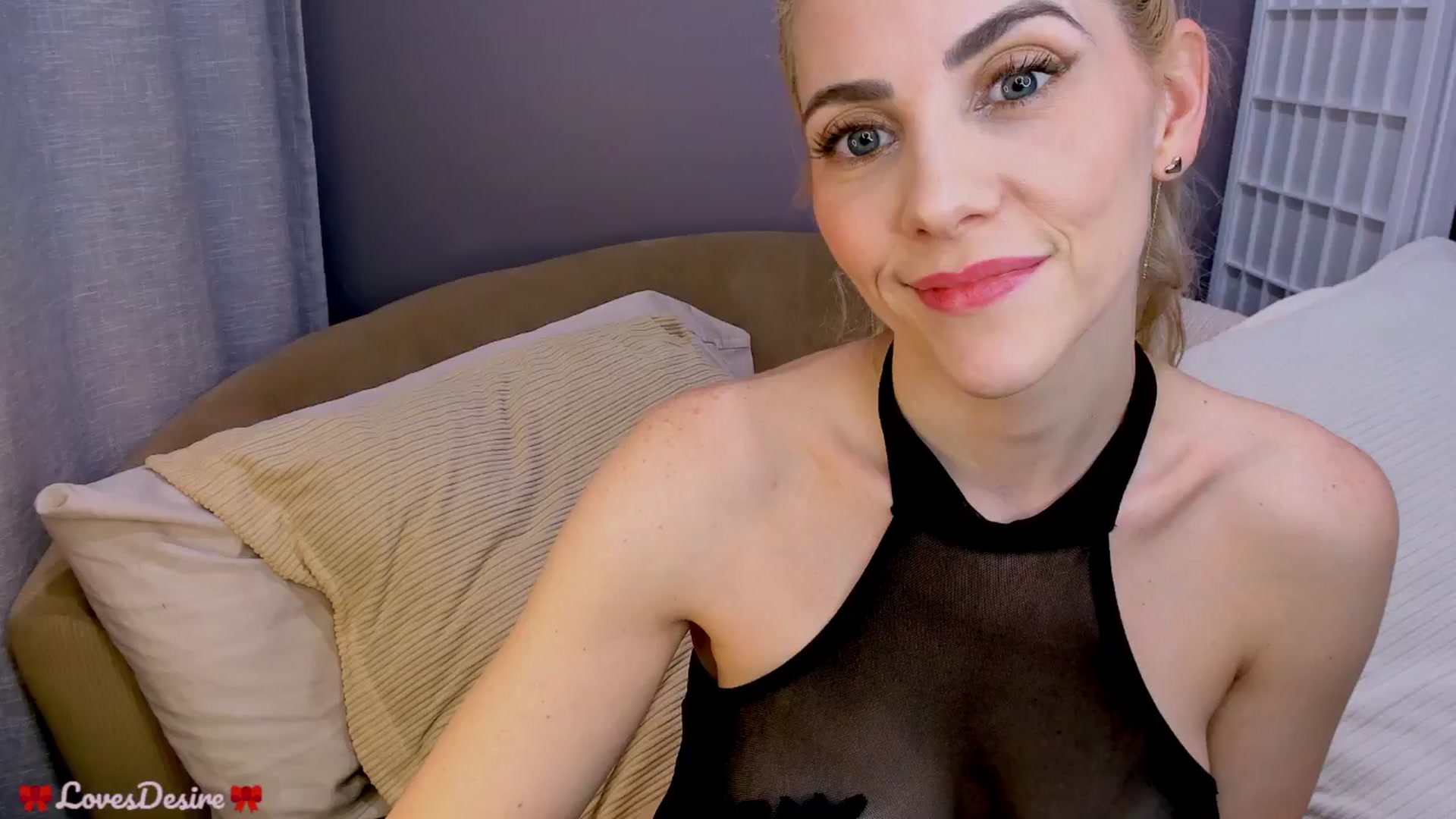 Gallery image thumbnail from LovesDesire's myfreecams stream on, 05/29/2025, 06:45 image 19 of 20