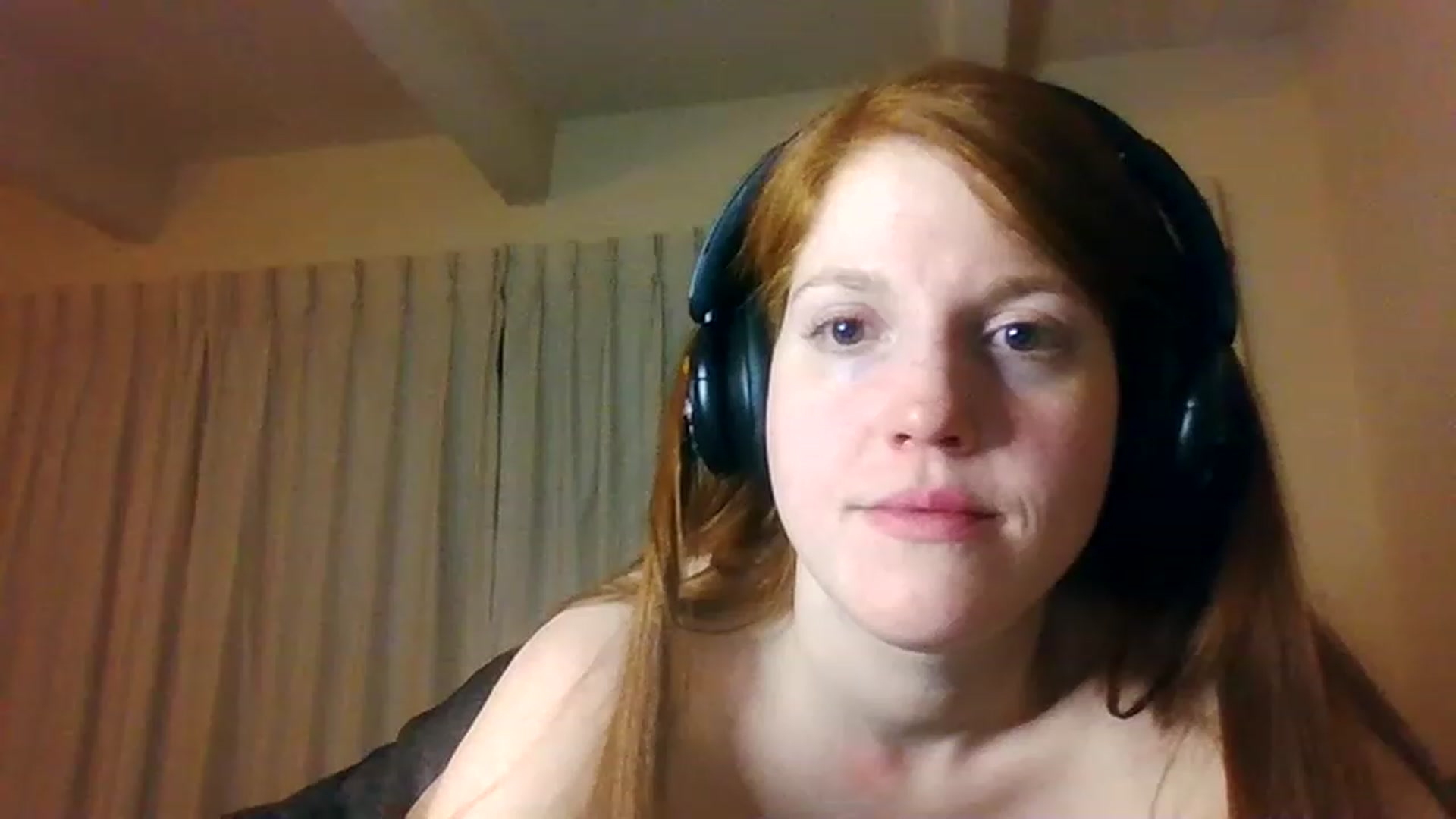 Gallery image thumbnail from Lovevamax's myfreecams stream on, 01/02/2023, 01:42 image 11 of 20
