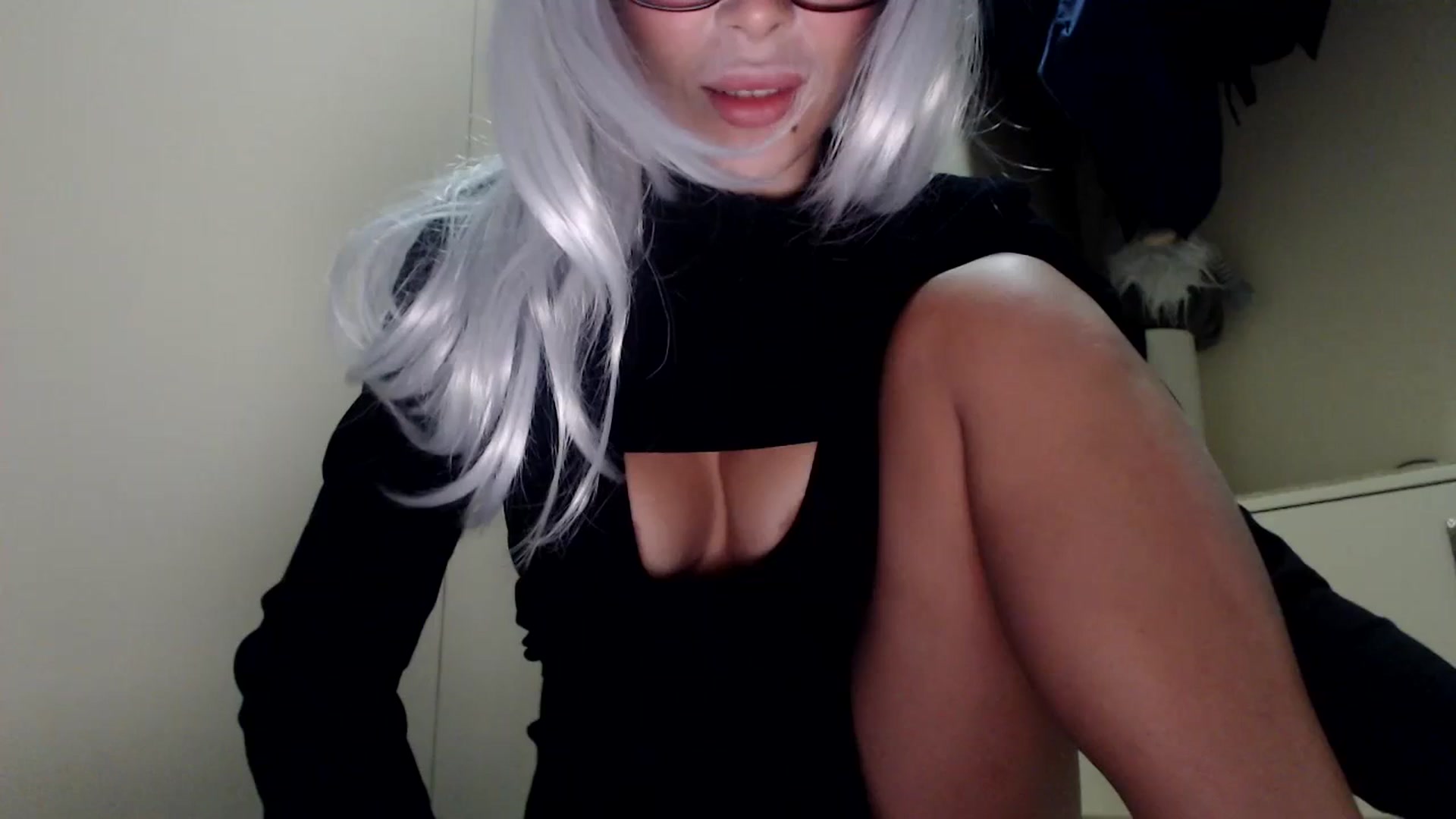 Gallery image thumbnail from LoviinNiina's myfreecams stream on, 10/19/2023, 09:34 image 16 of 20