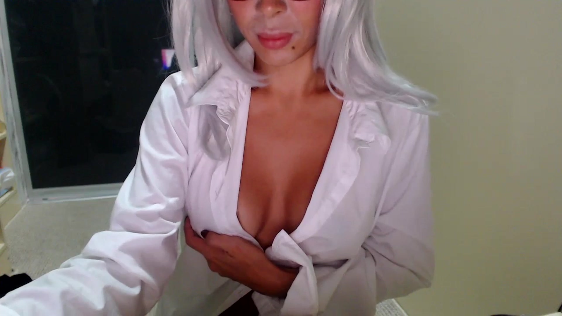 Gallery image thumbnail from LoviinNiina's myfreecams stream on, 10/19/2023, 10:47 image 17 of 20