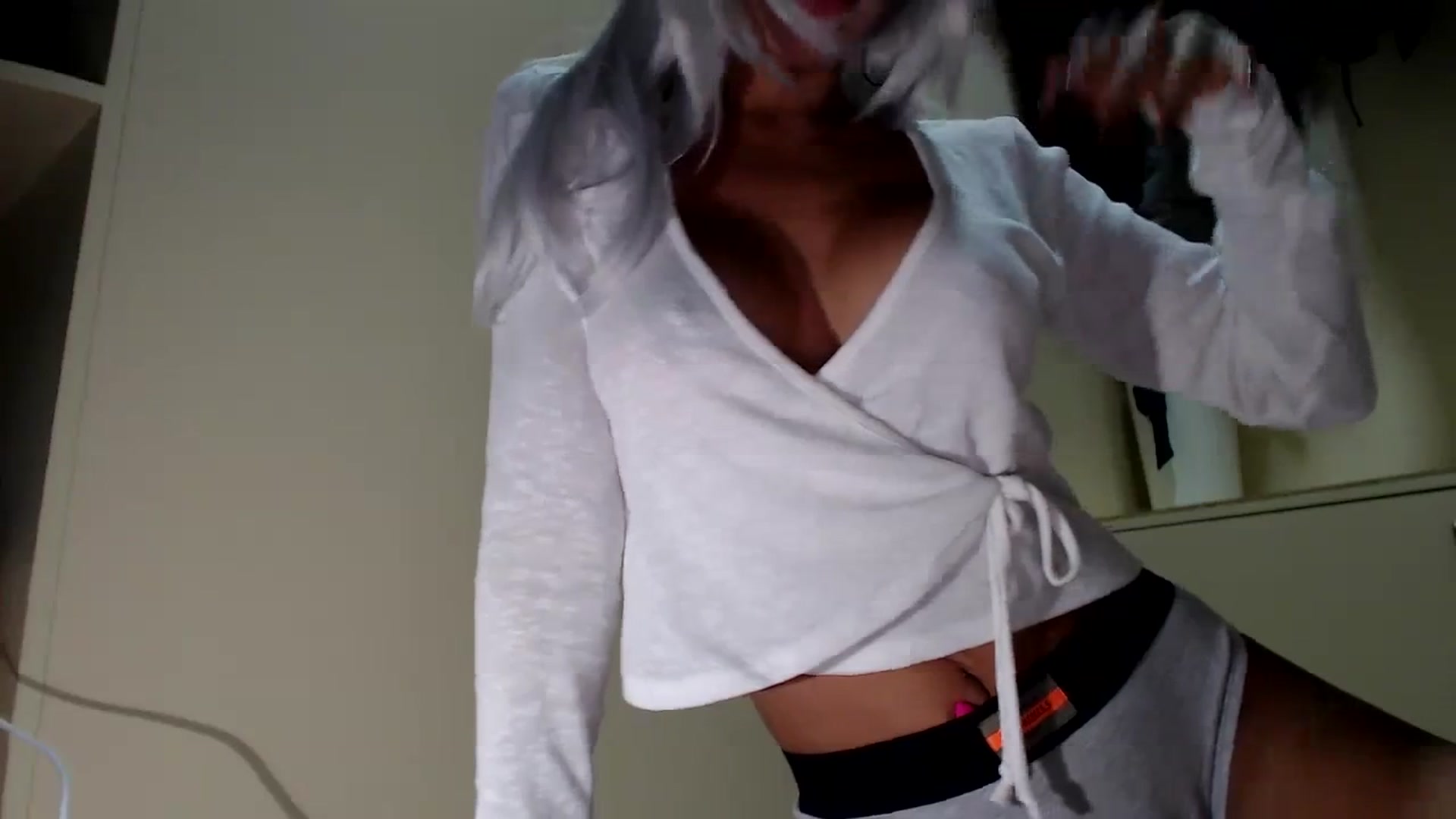 Gallery image thumbnail from LoviinNiina's myfreecams stream on, 10/23/2023, 09:27 image 5 of 20