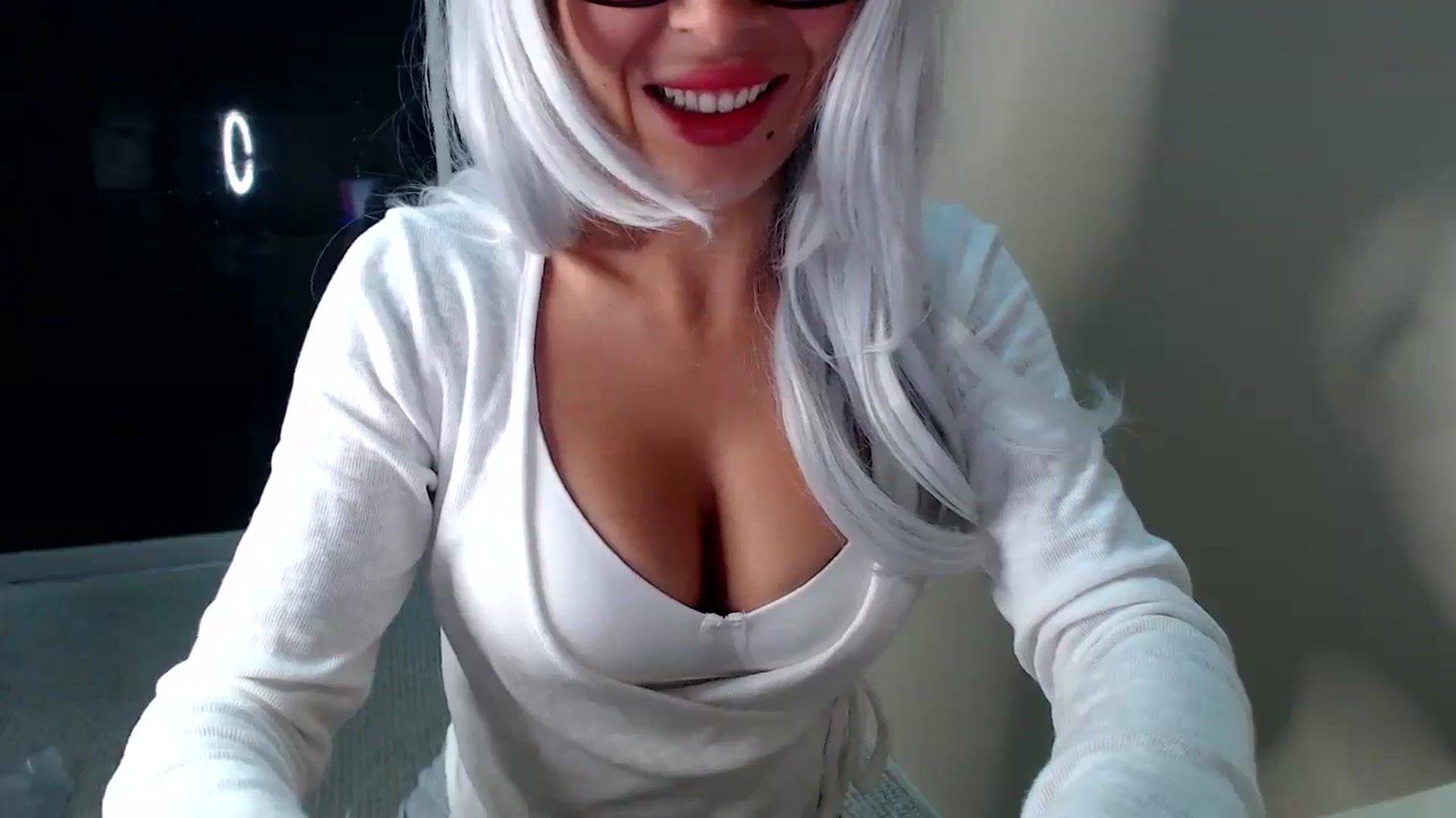 Gallery image thumbnail from LoviinNiina's myfreecams stream on, 11/16/2023, 09:19 image 6 of 20