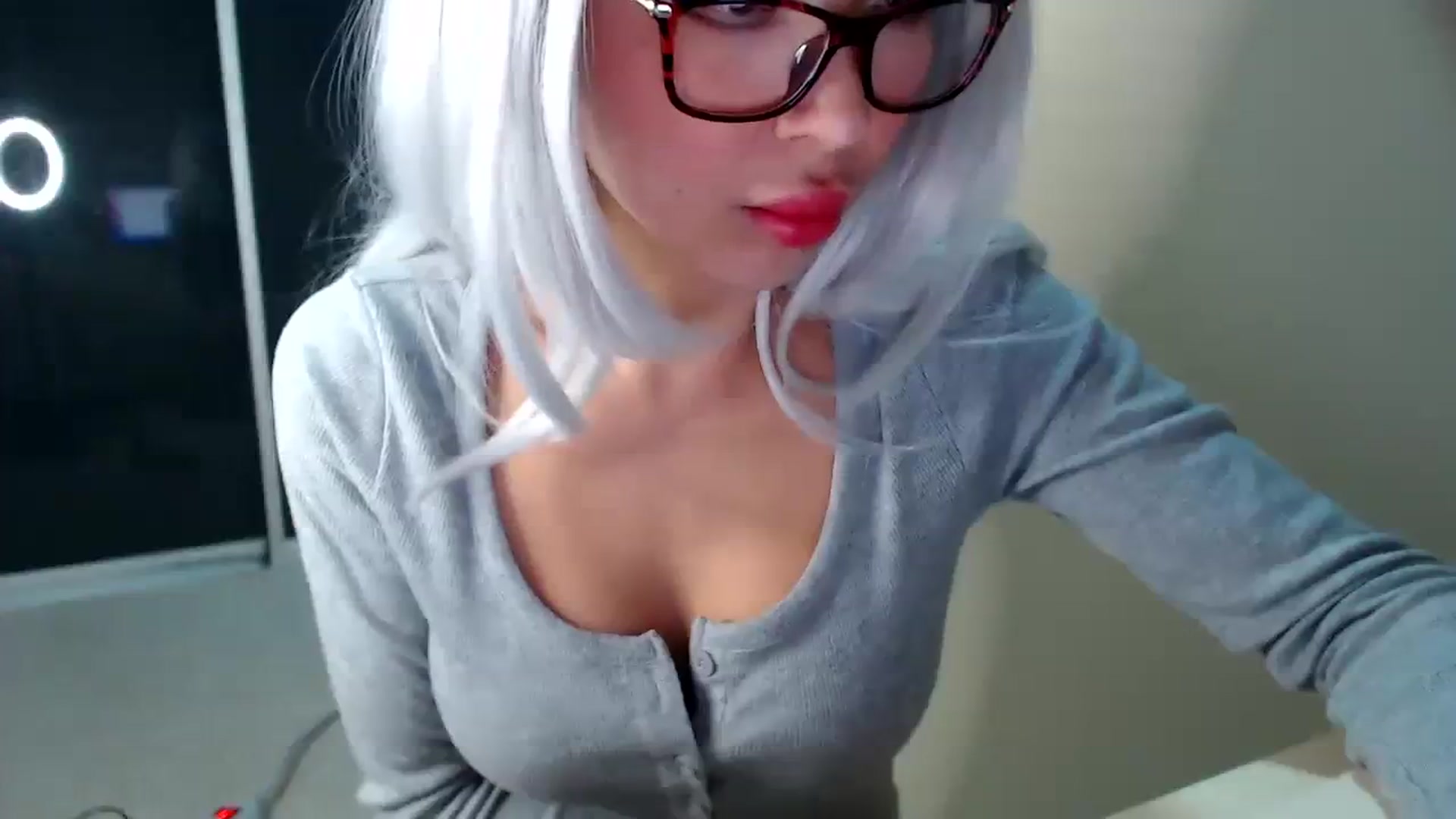 Gallery image thumbnail from LoviinNiina's myfreecams stream on, 12/11/2023, 10:07 image 14 of 20