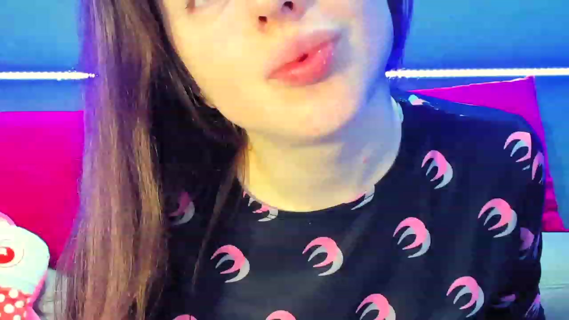 Gallery image thumbnail from Lovvely_Alexa's myfreecams stream on, 02/19/2023, 12:31 image 16 of 20