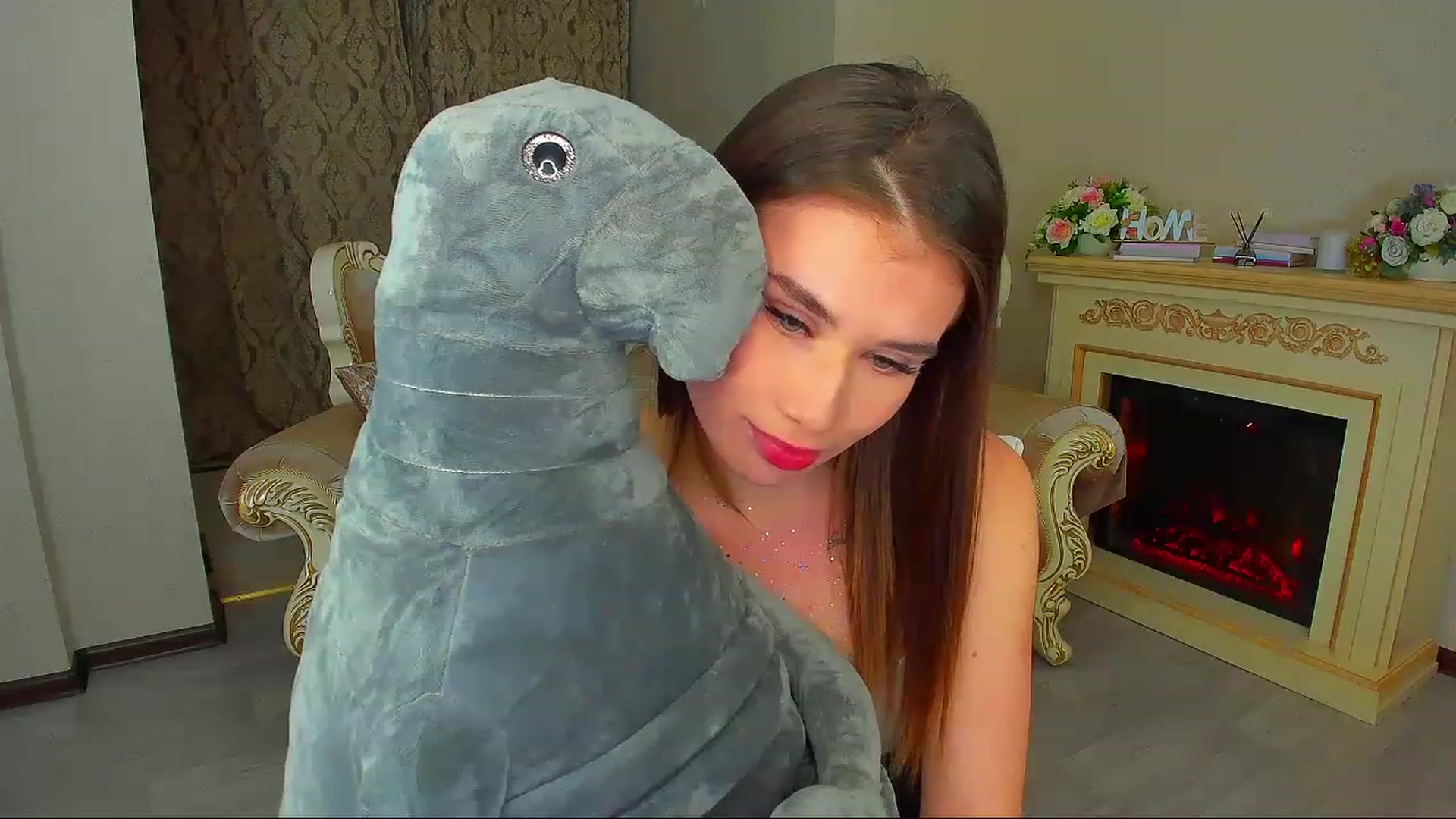 Gallery image thumbnail from LoyalToYouu's myfreecams stream on, 11/20/2022, 21:42 image 8 of 20