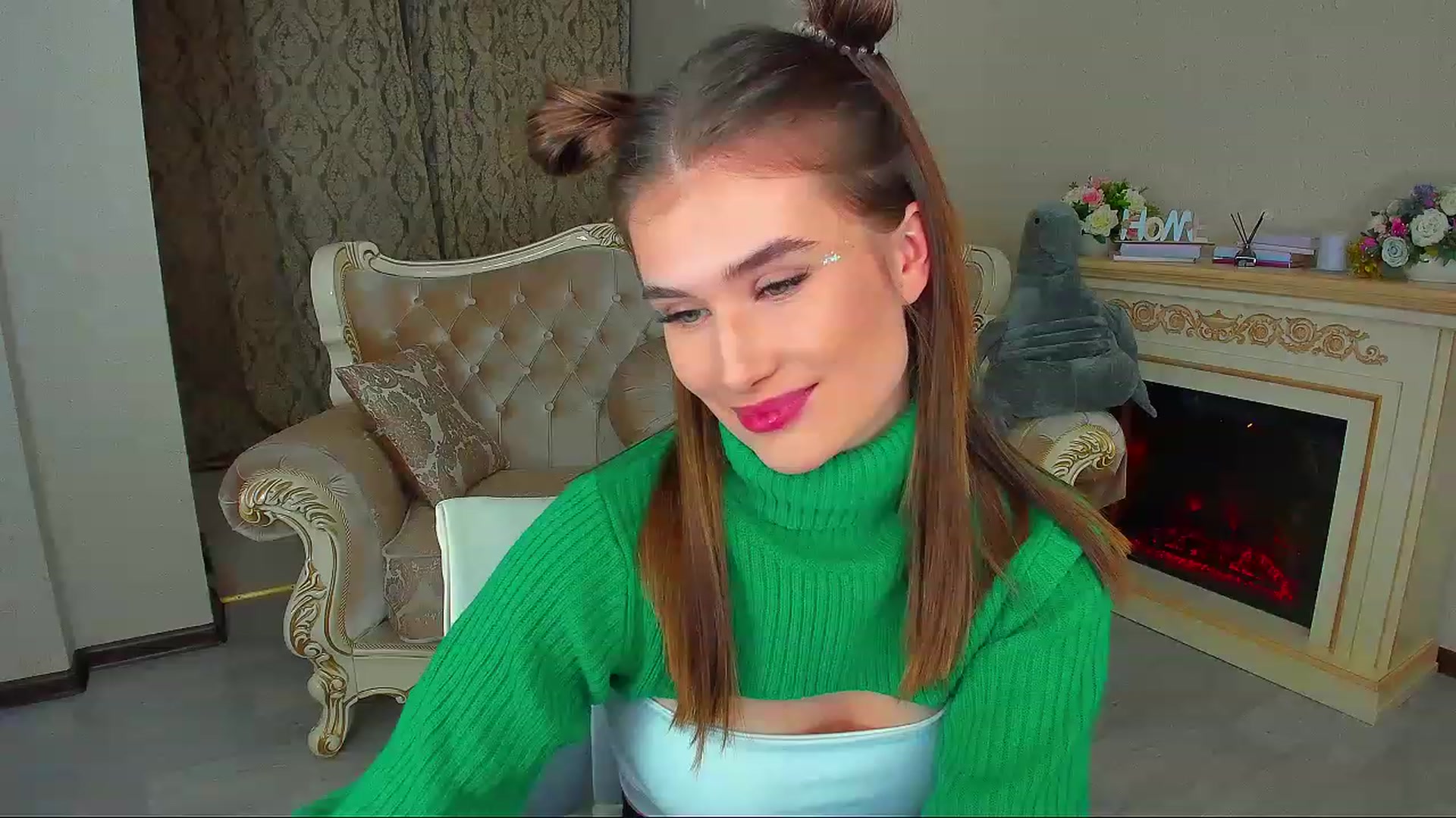 Gallery image thumbnail from LoyalToYouu's myfreecams stream on, 11/20/2022, 21:42 image 2 of 20