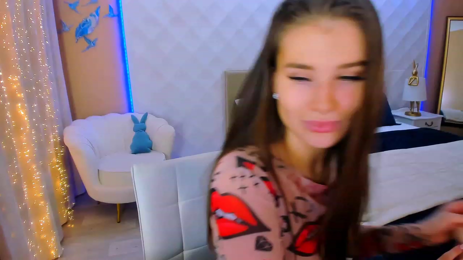 Gallery image thumbnail from LoyalToYouu's myfreecams stream on, 01/28/2024, 15:44 image 19 of 20