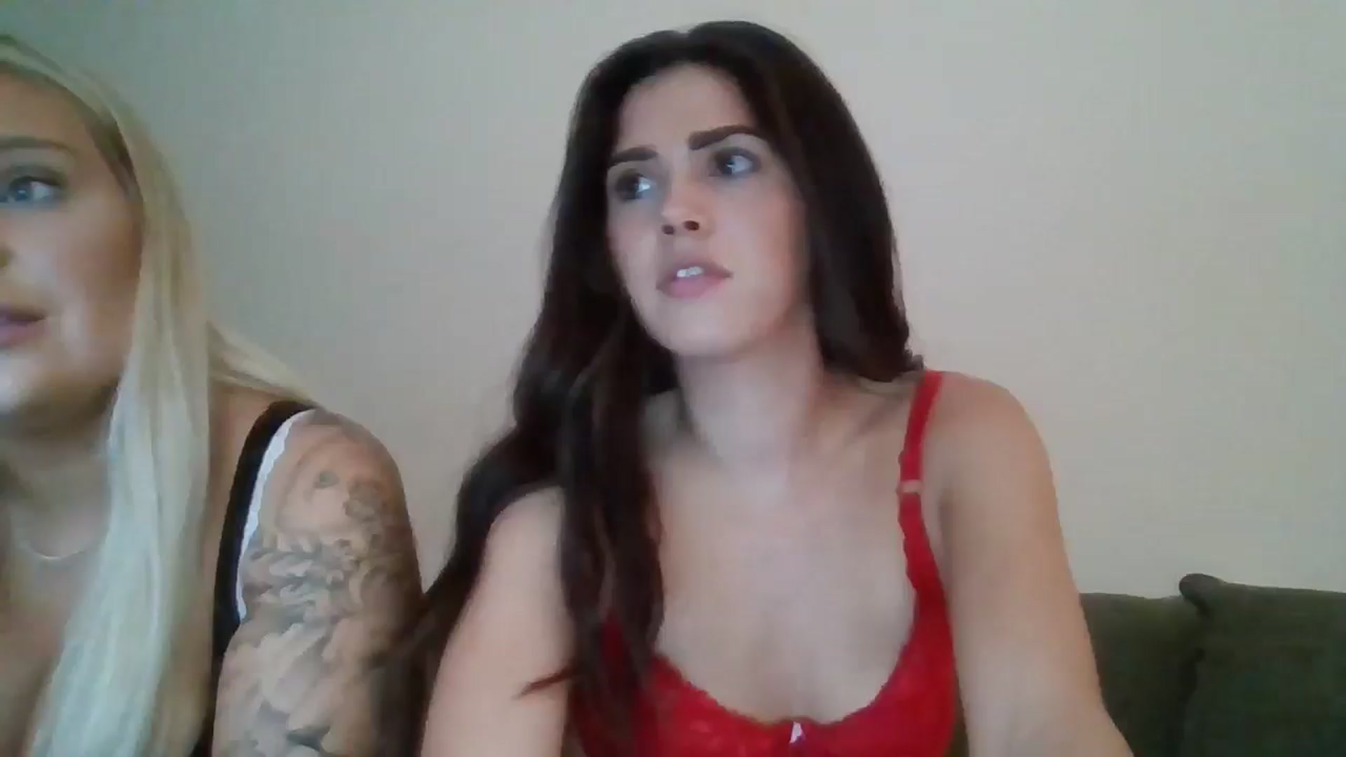 Gallery image thumbnail from Lpell1's myfreecams stream on, 05/21/2024, 03:09 image 6 of 20