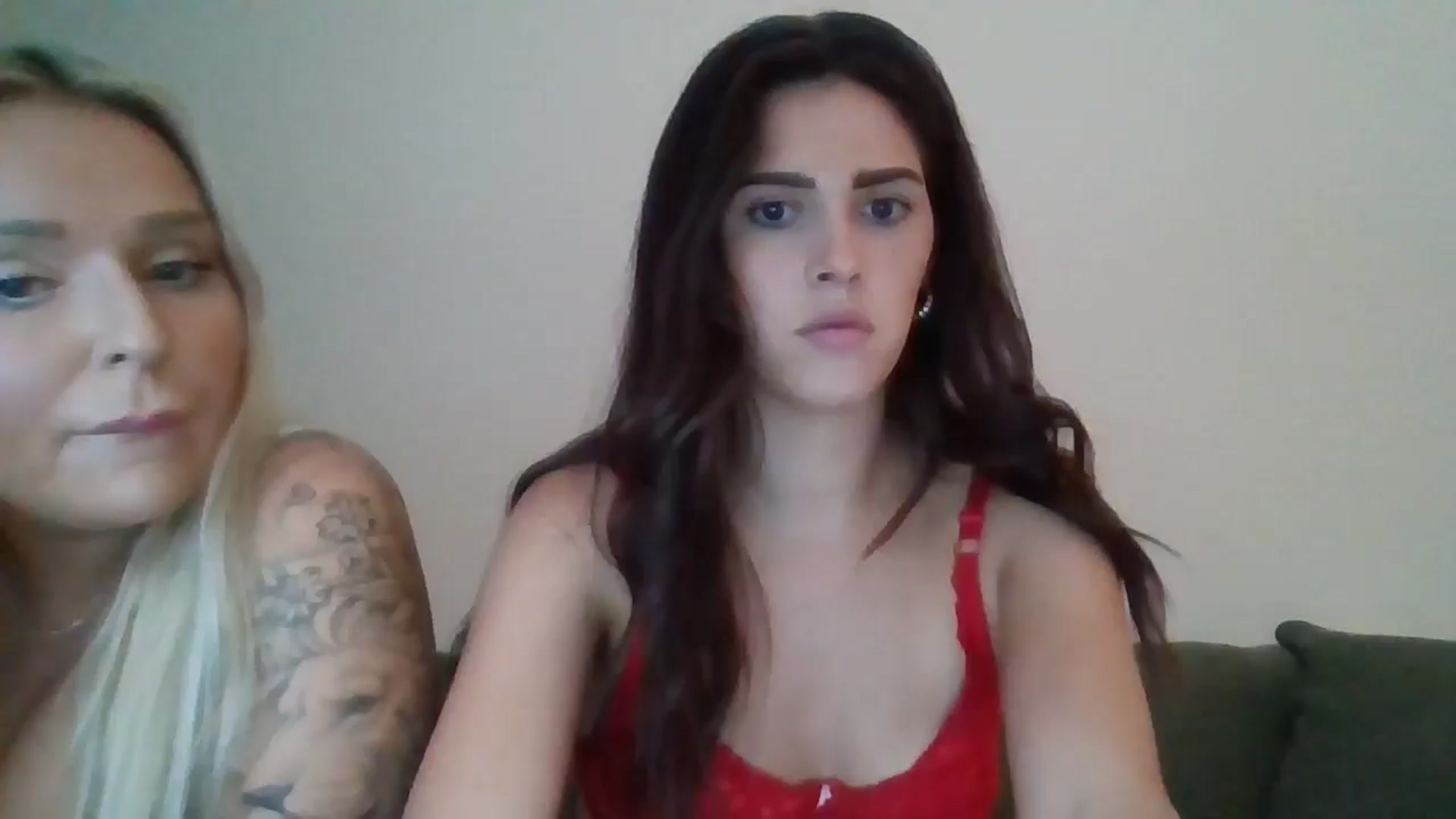 Gallery image thumbnail from Lpell1's myfreecams stream on, 05/21/2024, 03:09 image 7 of 20
