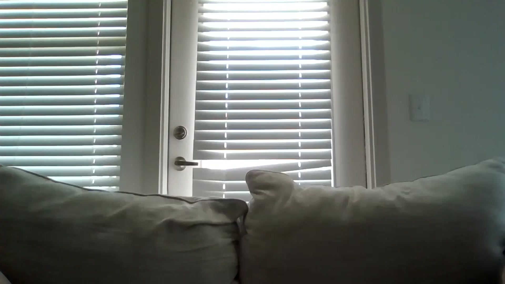 Gallery image thumbnail from Lpell1's myfreecams stream on, 07/15/2024, 19:35 image 17 of 20