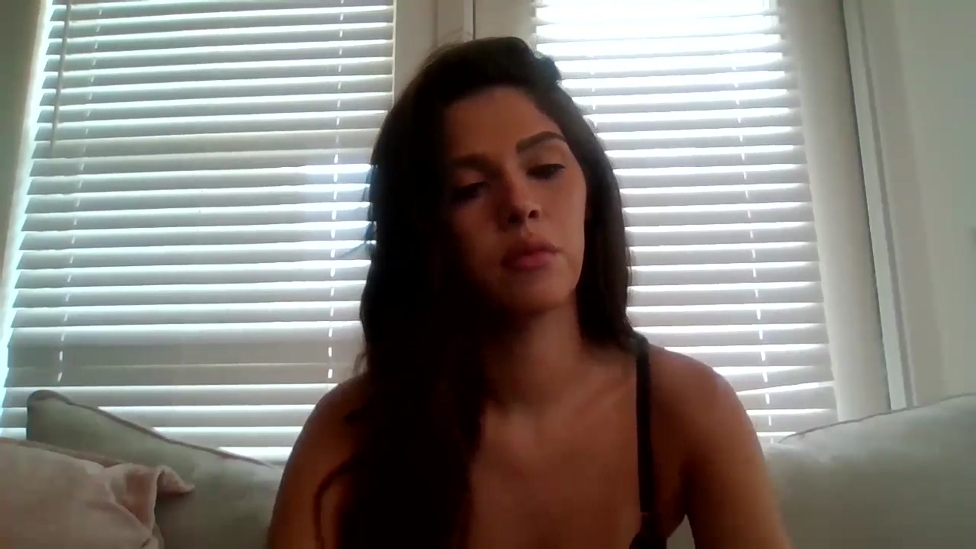 Gallery image thumbnail from Lpell1's myfreecams stream on, 07/20/2024, 20:37 image 7 of 20