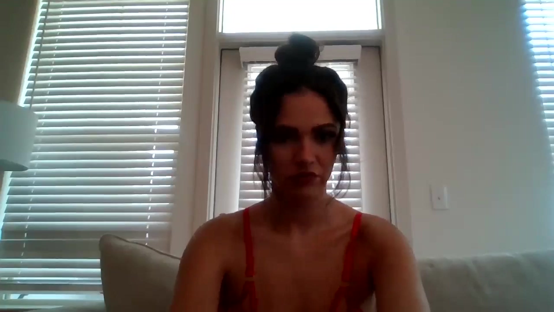 Gallery image thumbnail from Lpell1's myfreecams stream on, 08/01/2024, 20:56 image 11 of 20