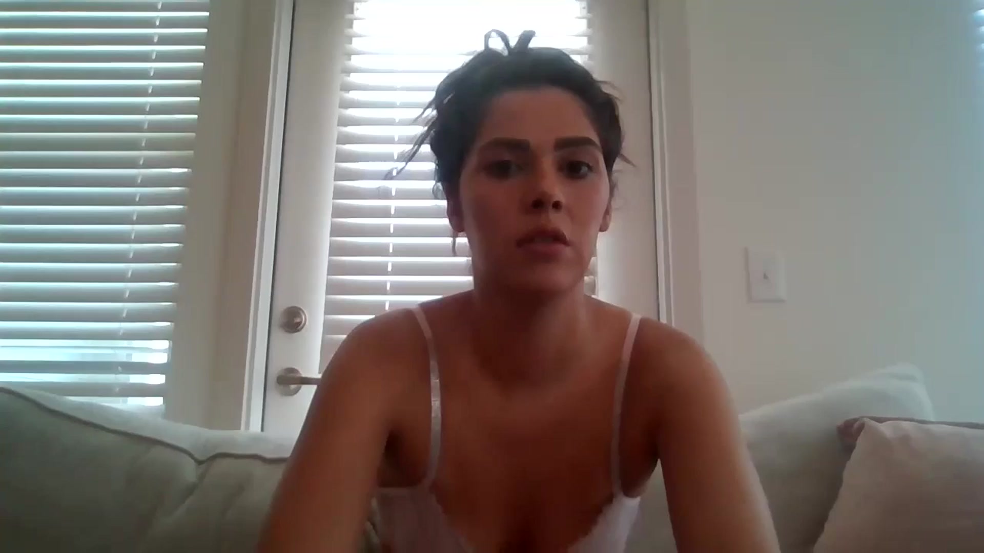 Gallery image thumbnail from Lpell1's myfreecams stream on, 08/07/2024, 20:09 image 15 of 20