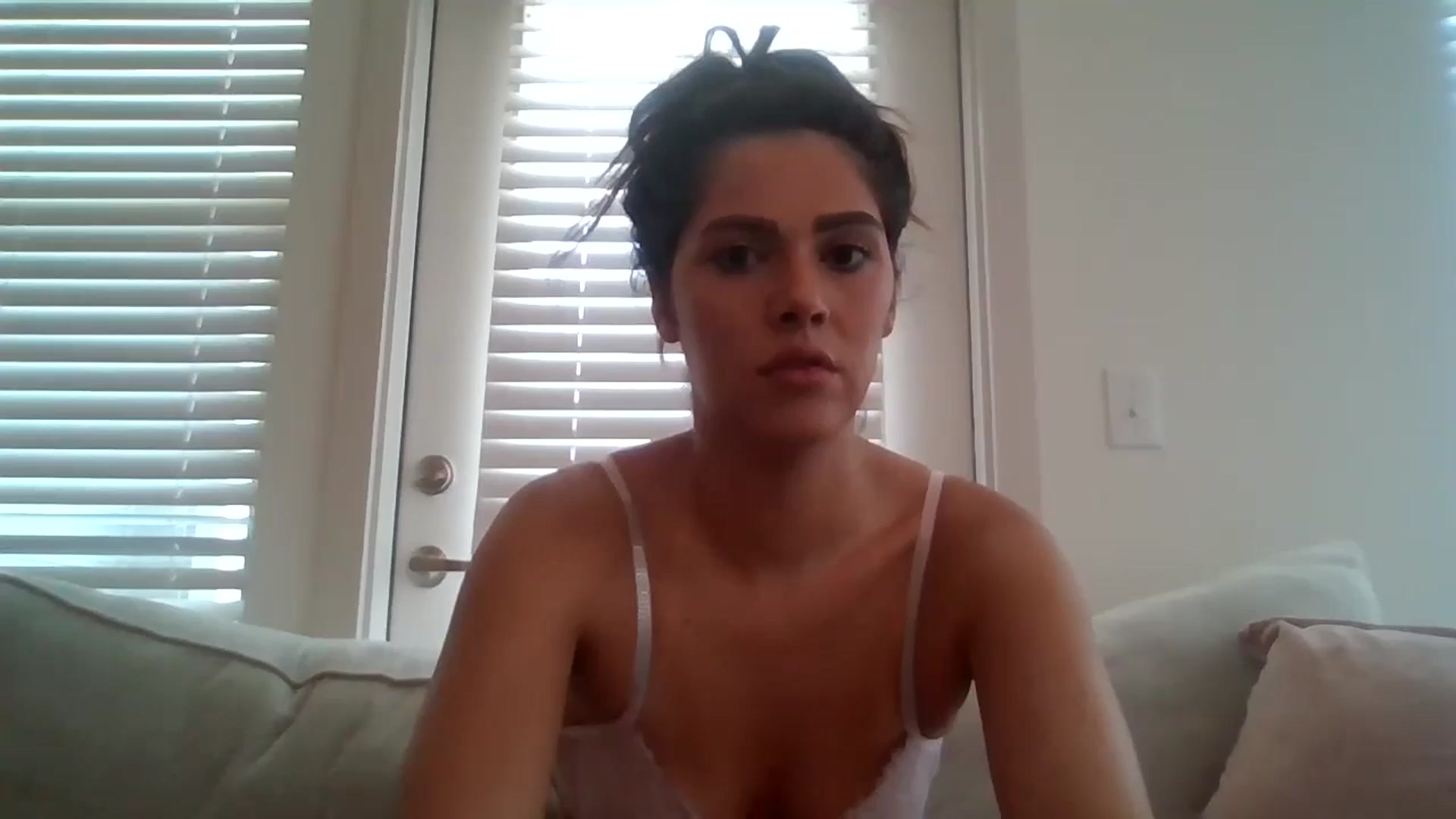 Gallery image thumbnail from Lpell1's myfreecams stream on, 08/07/2024, 20:09 image 16 of 20