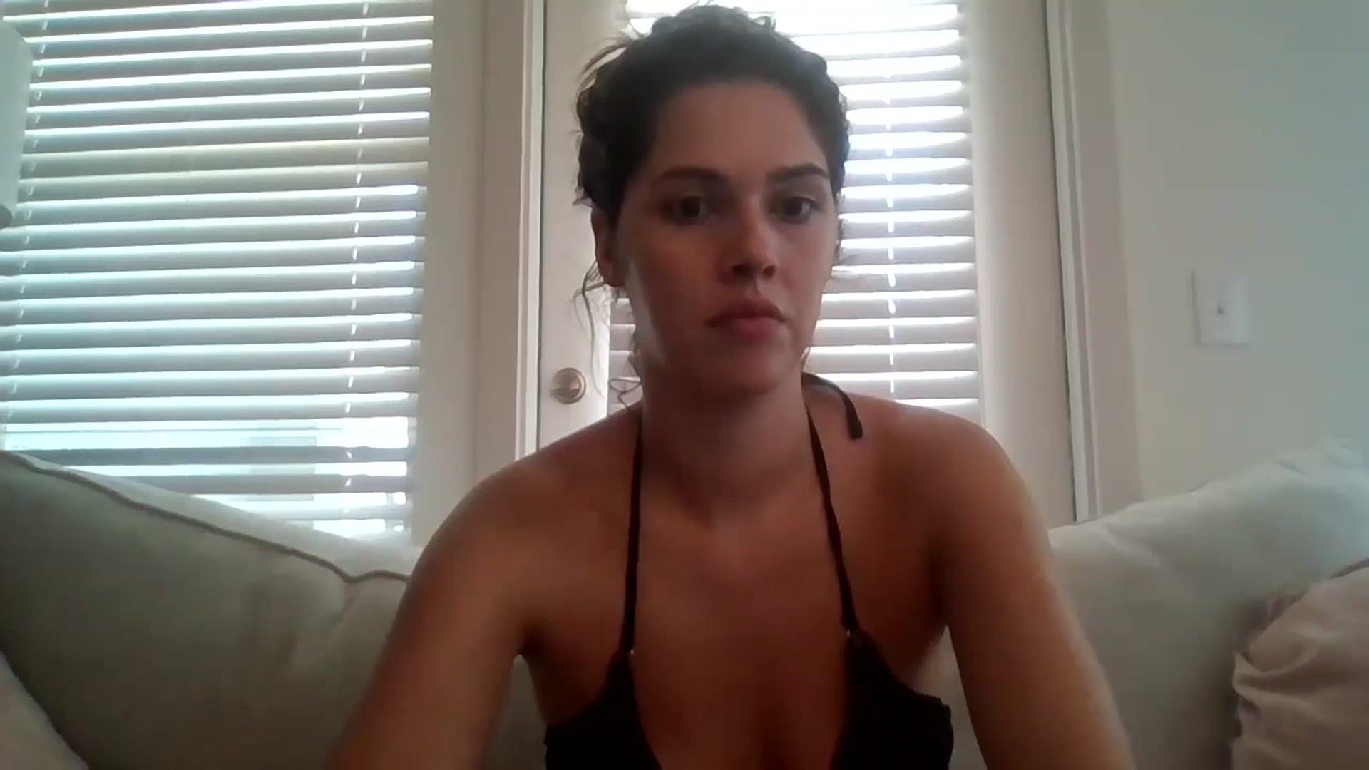 Gallery image thumbnail from Lpell1's myfreecams stream on, 08/08/2024, 19:24 image 19 of 20
