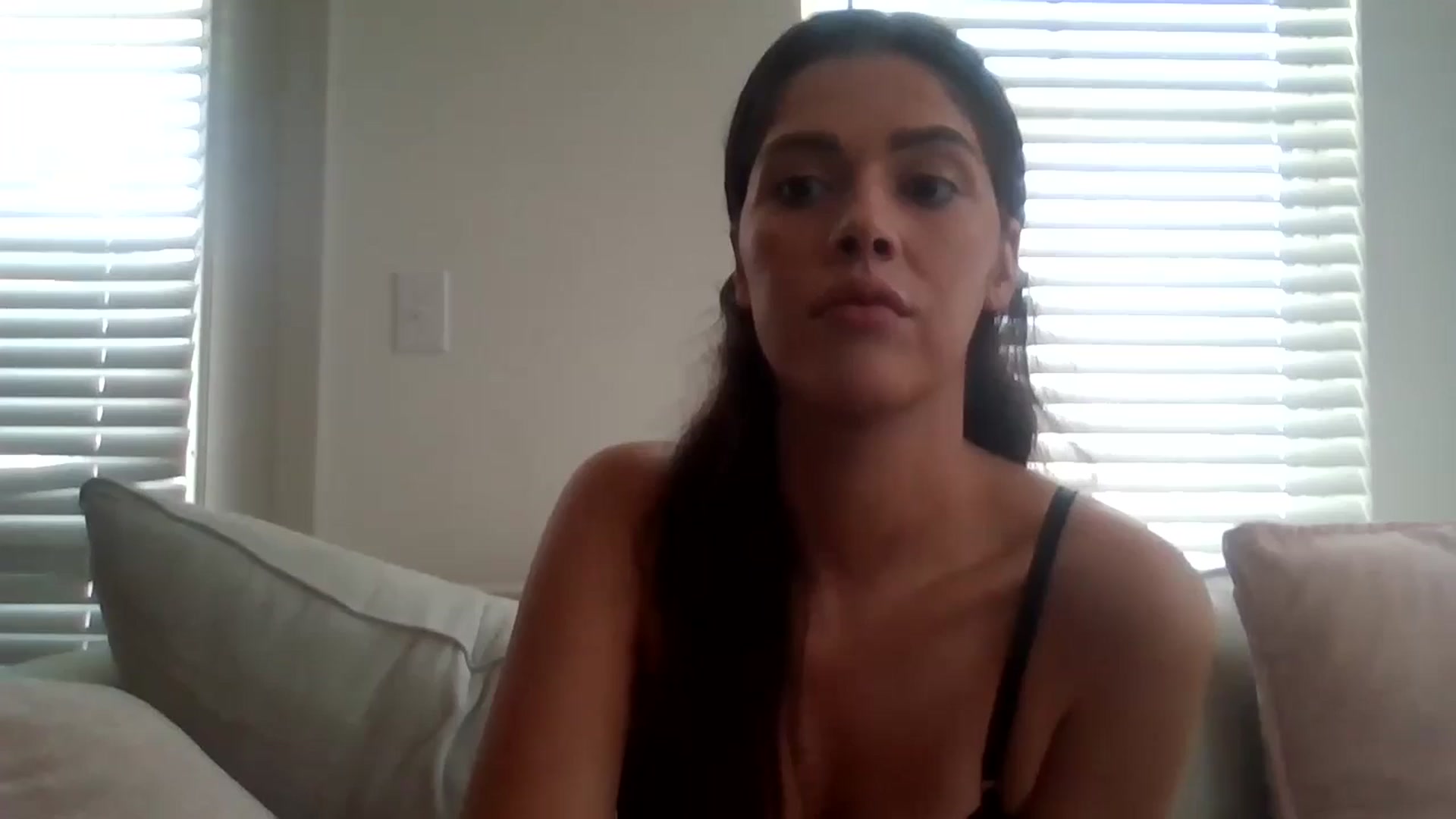 Gallery image thumbnail from Lpell1's myfreecams stream on, 08/15/2024, 20:20 image 18 of 20