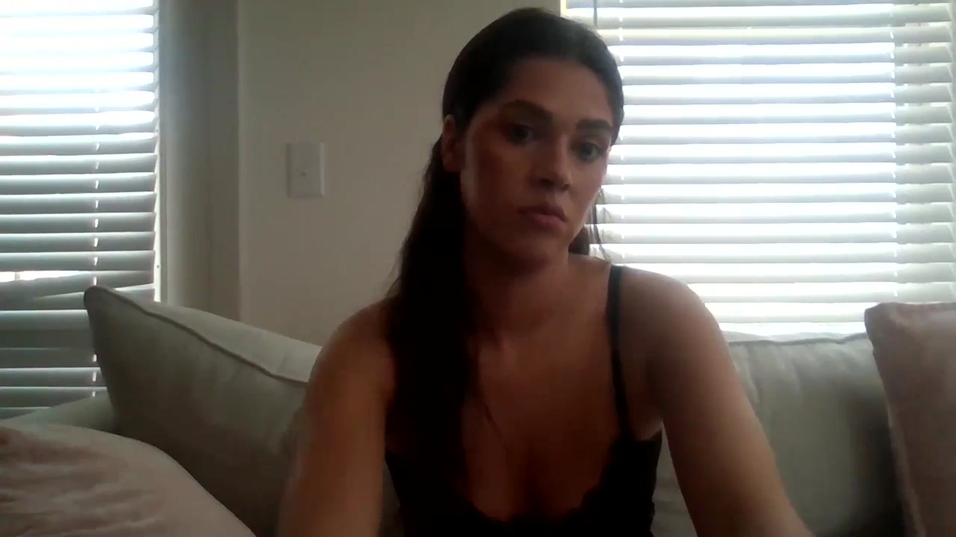 Gallery image thumbnail from Lpell1's myfreecams stream on, 08/15/2024, 20:20 image 14 of 20