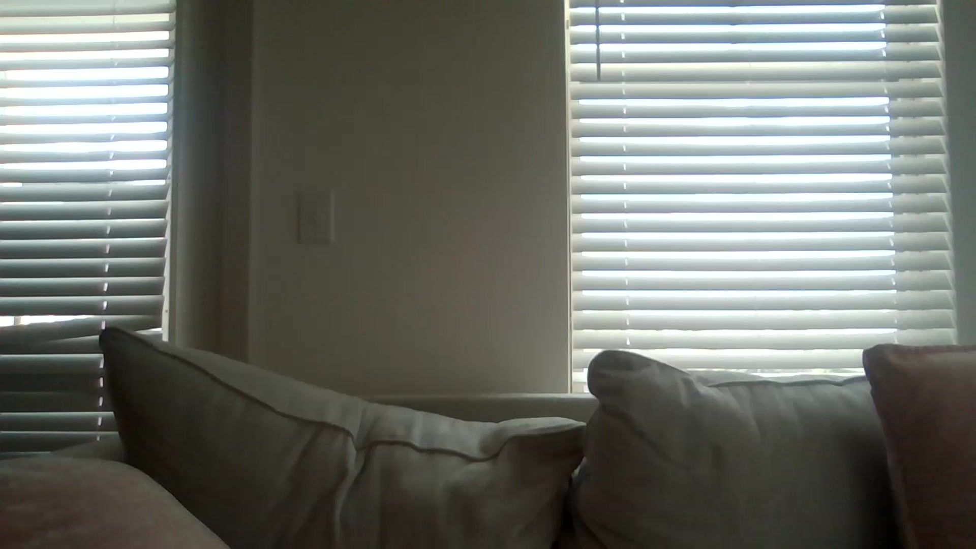 Gallery image thumbnail from Lpell1's myfreecams stream on, 08/15/2024, 20:20 image 16 of 20