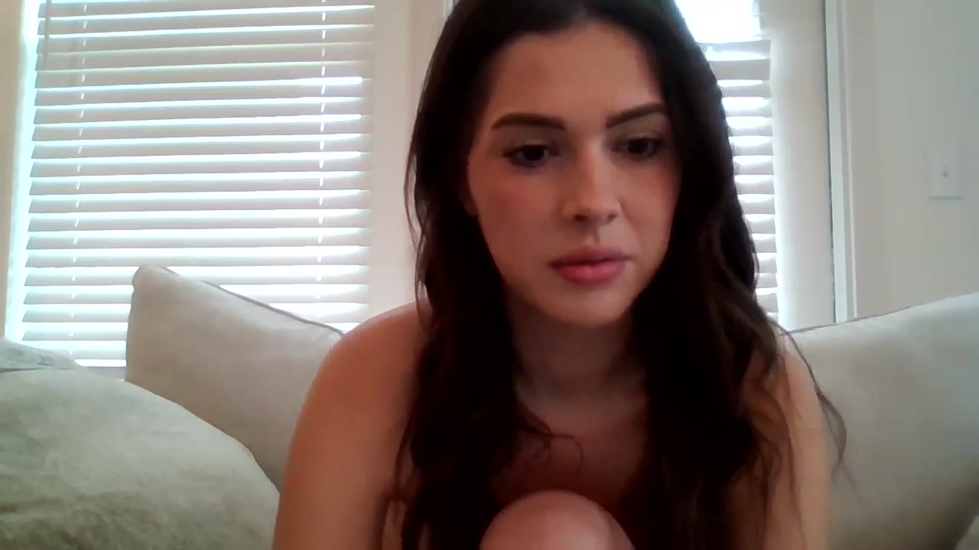 Gallery image thumbnail from Lpell1's myfreecams stream on, 01/08/2025, 20:56 image 13 of 20