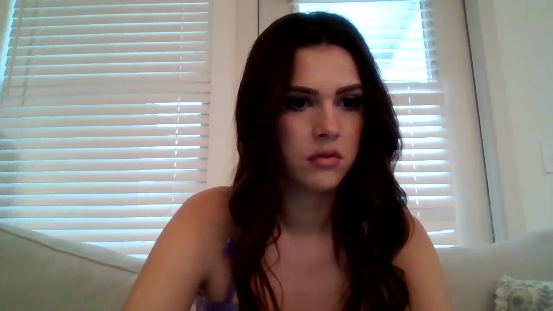 Gallery image thumbnail from Lpell1's myfreecams stream on, 01/15/2025, 22:34 image 9 of 20