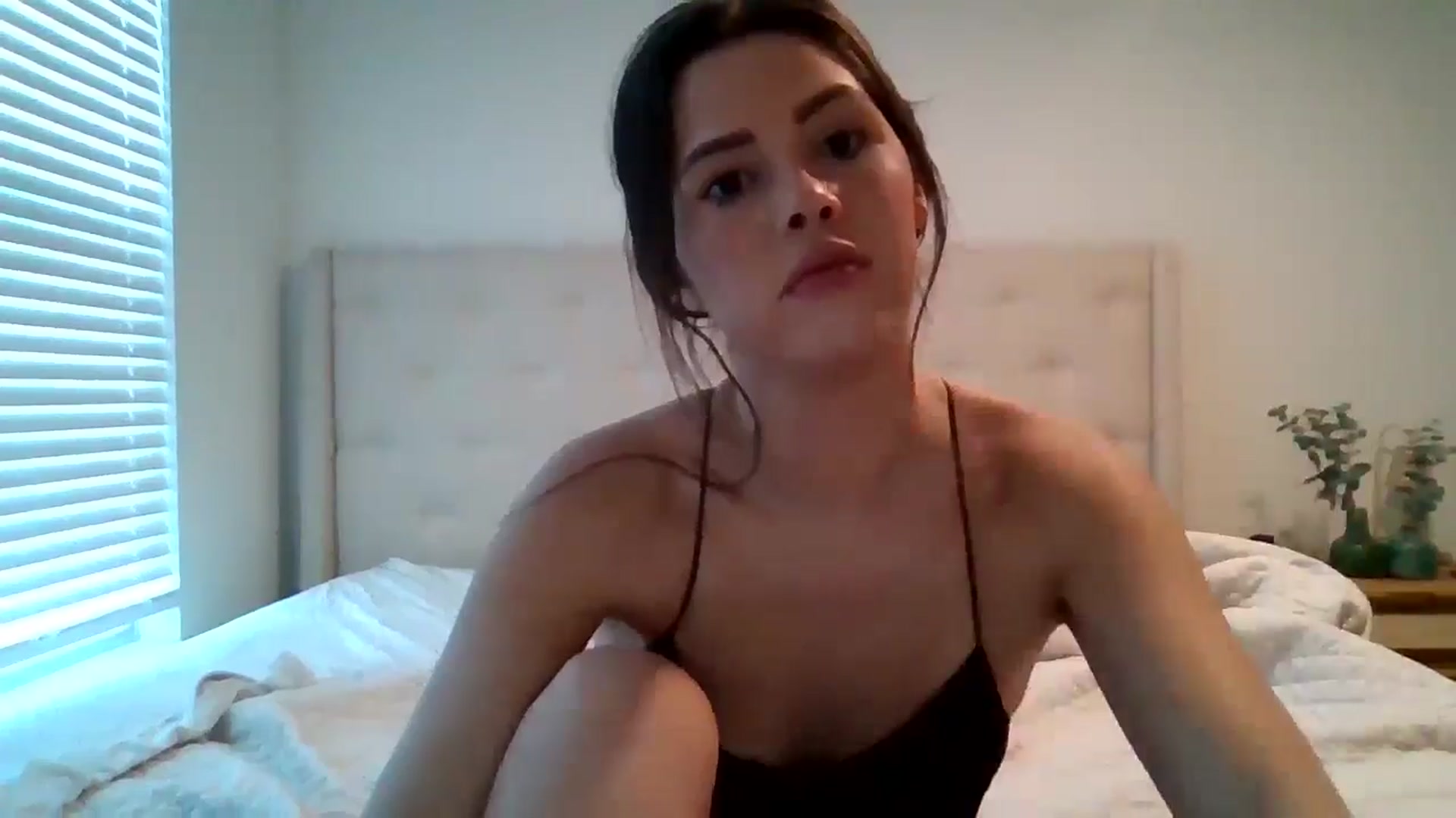 Gallery image thumbnail from Lpell1's myfreecams stream on, 01/23/2025, 22:07 image 5 of 20