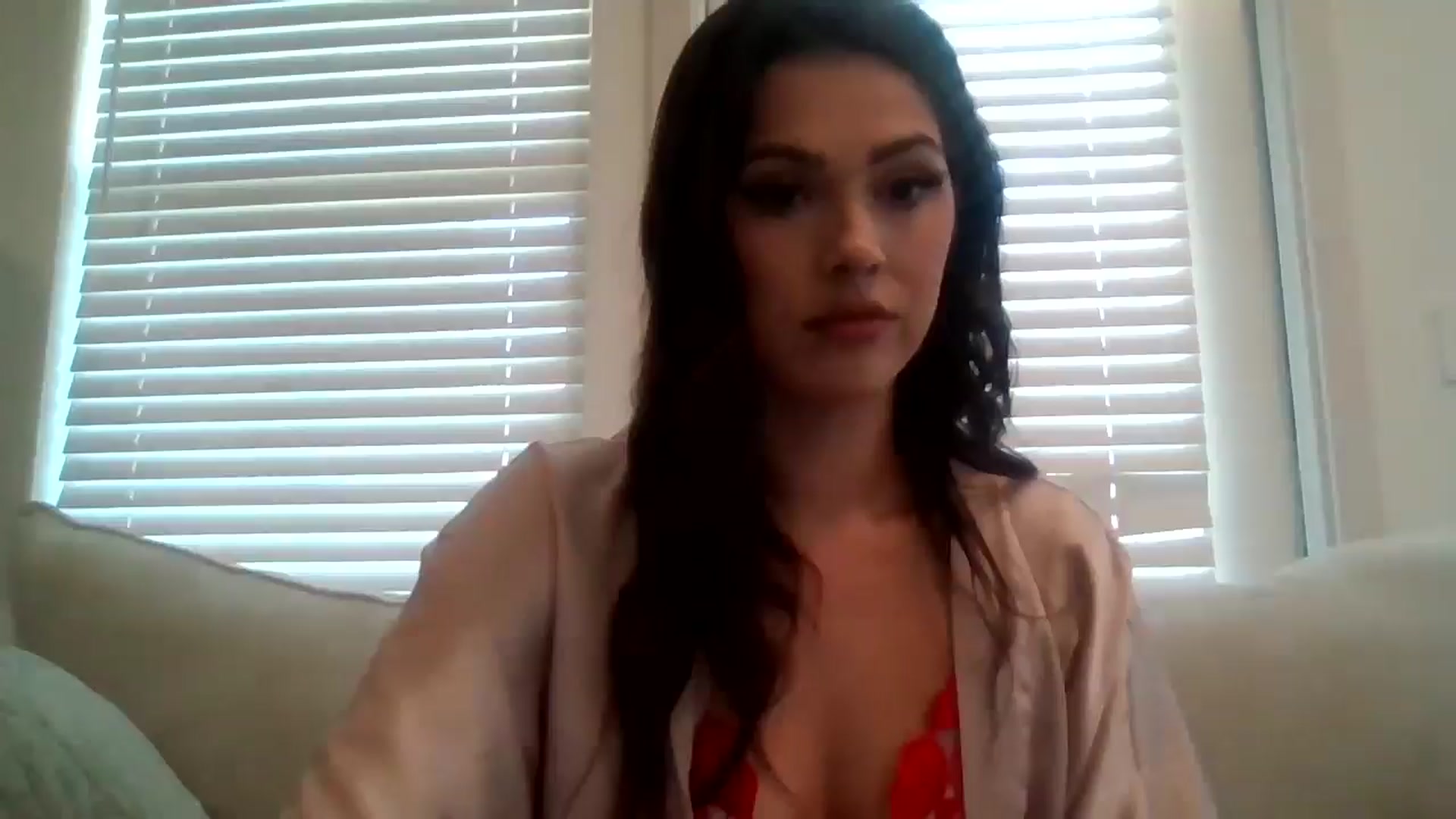 Gallery image thumbnail from Lpell1's myfreecams stream on, 02/20/2025, 22:31 image 1 of 20