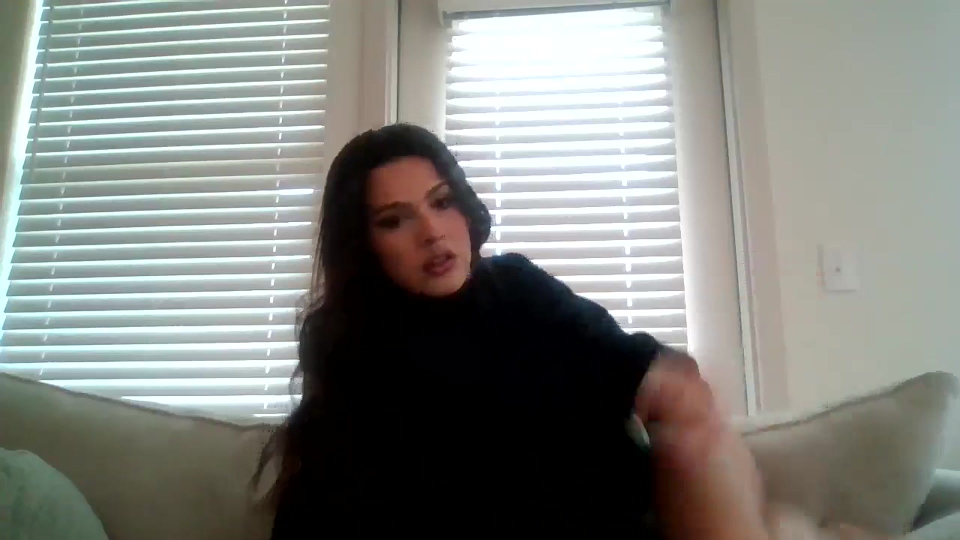 Gallery image thumbnail from Lpell1's myfreecams stream on, 02/21/2025, 18:21 image 2 of 20