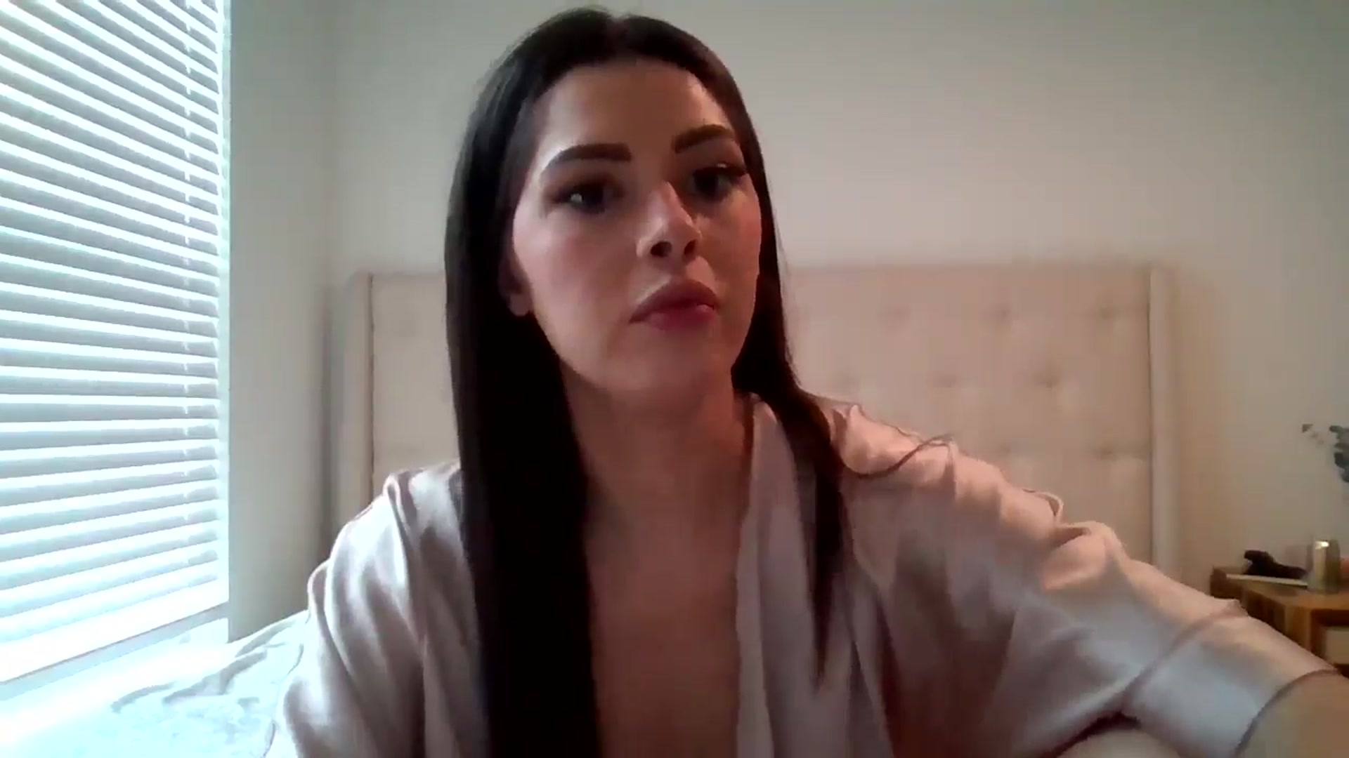 Gallery image thumbnail from Lpell1's myfreecams stream on, 03/26/2025, 20:45 image 11 of 20
