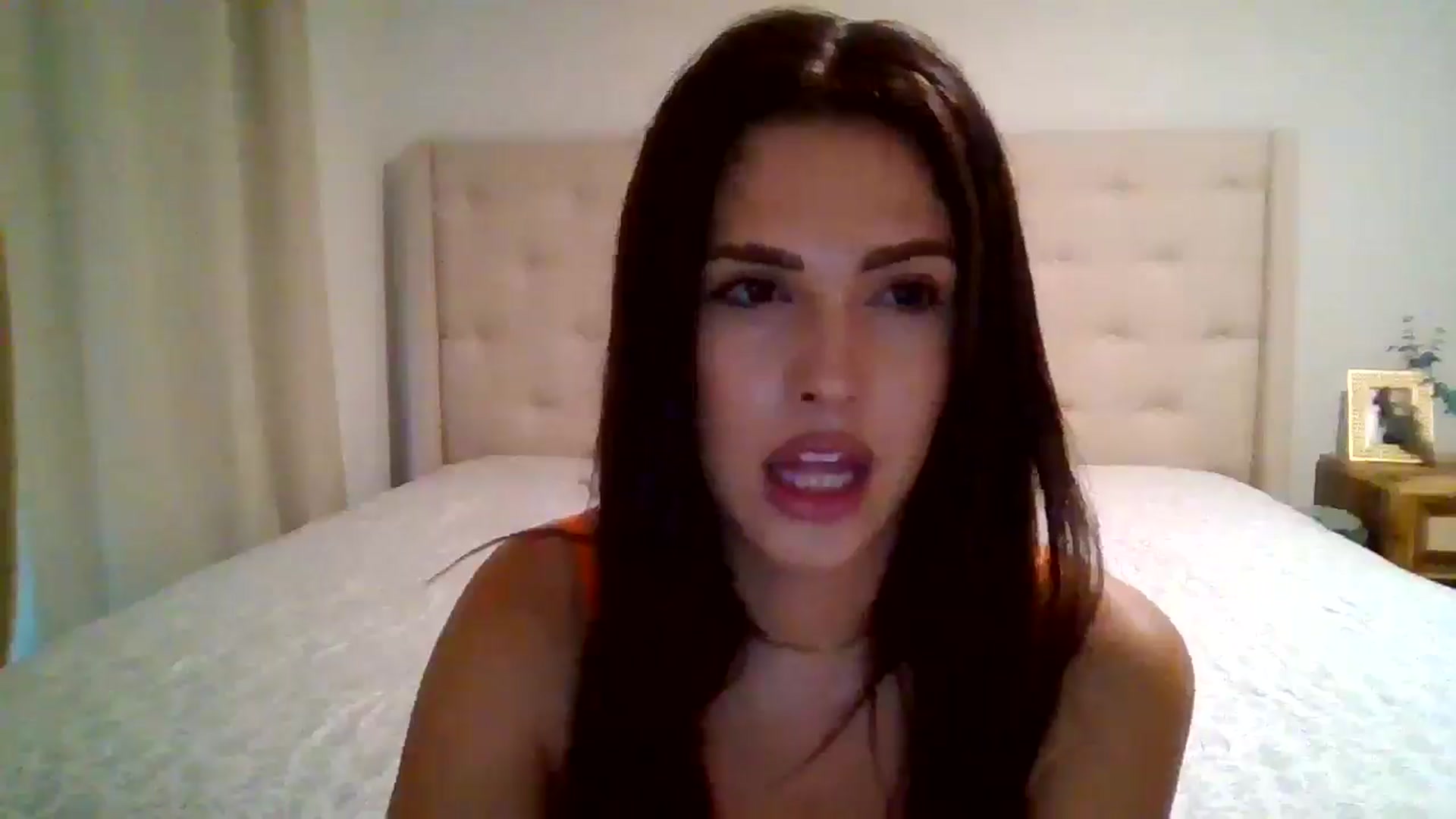 Gallery image thumbnail from Lpell1's myfreecams stream on, 07/01/2025, 21:19 image 9 of 20