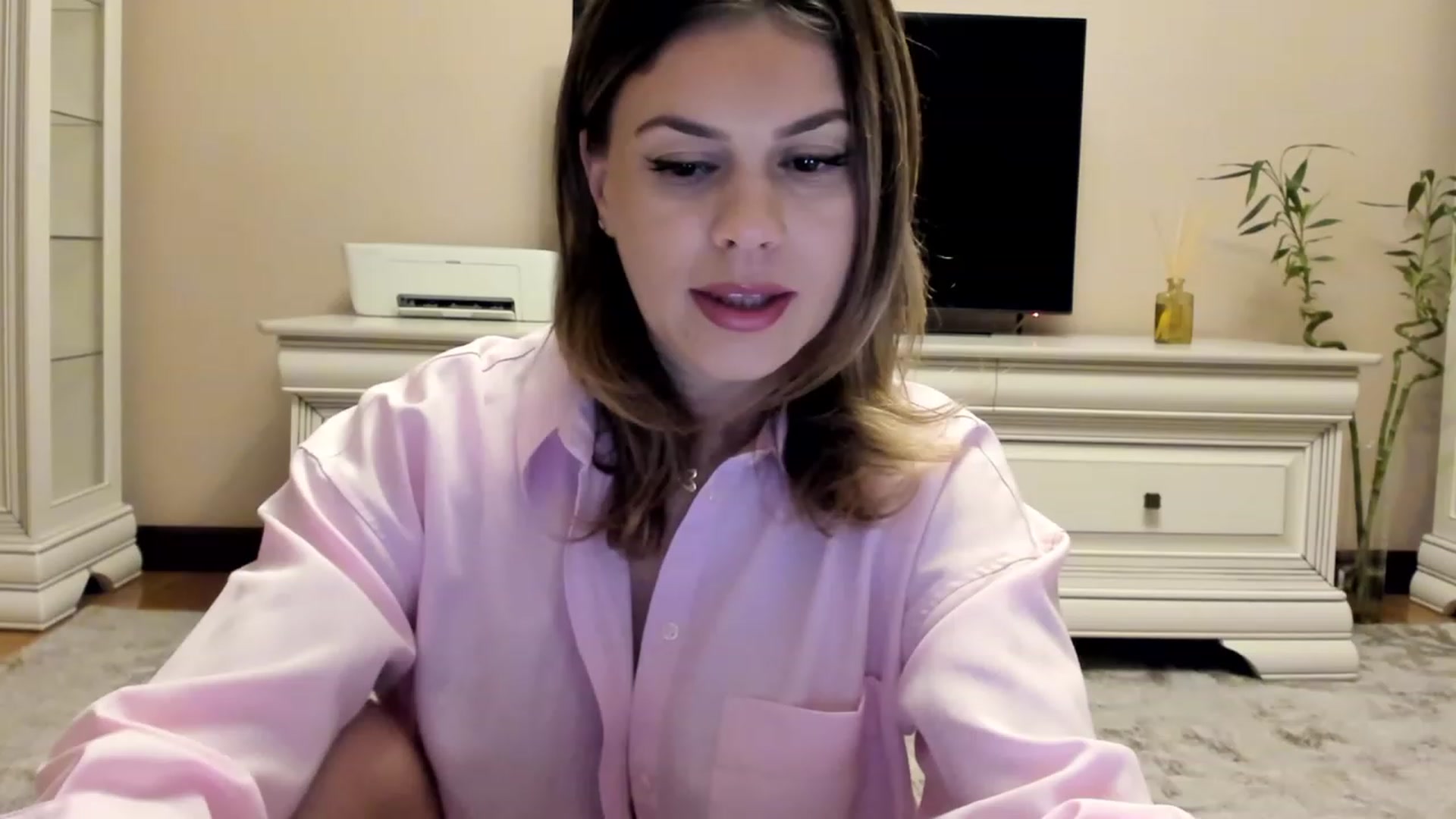 Gallery image thumbnail from Lu126's myfreecams stream on, 11/24/2022, 03:56 image 13 of 20