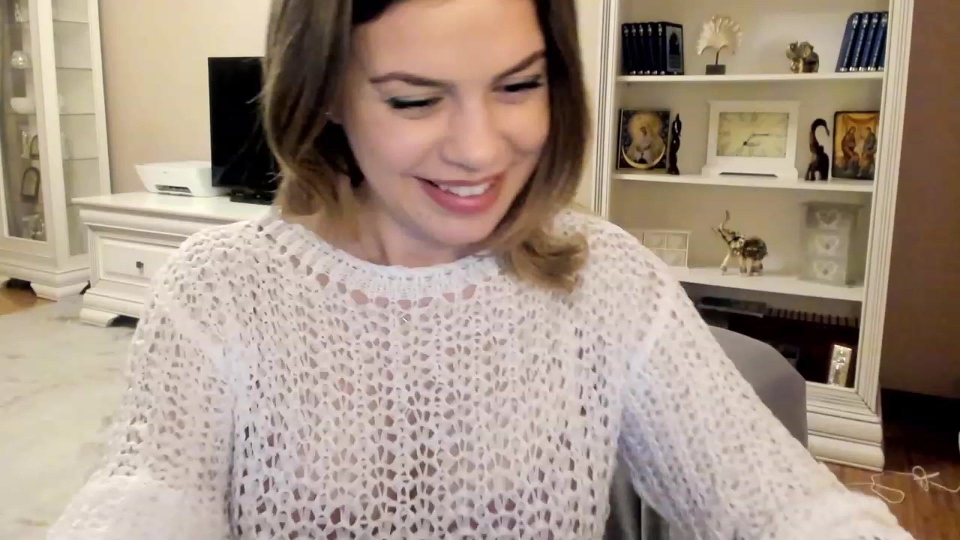 Gallery image thumbnail from Lu126's myfreecams stream on, 12/04/2022, 05:27 image 15 of 20