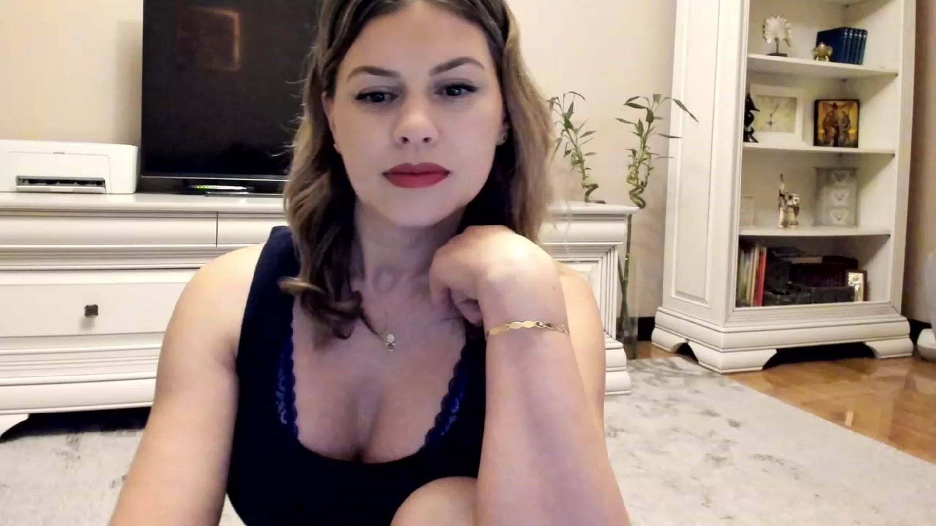 Gallery image thumbnail from Lu126's myfreecams stream on, 01/12/2023, 01:25 image 20 of 20