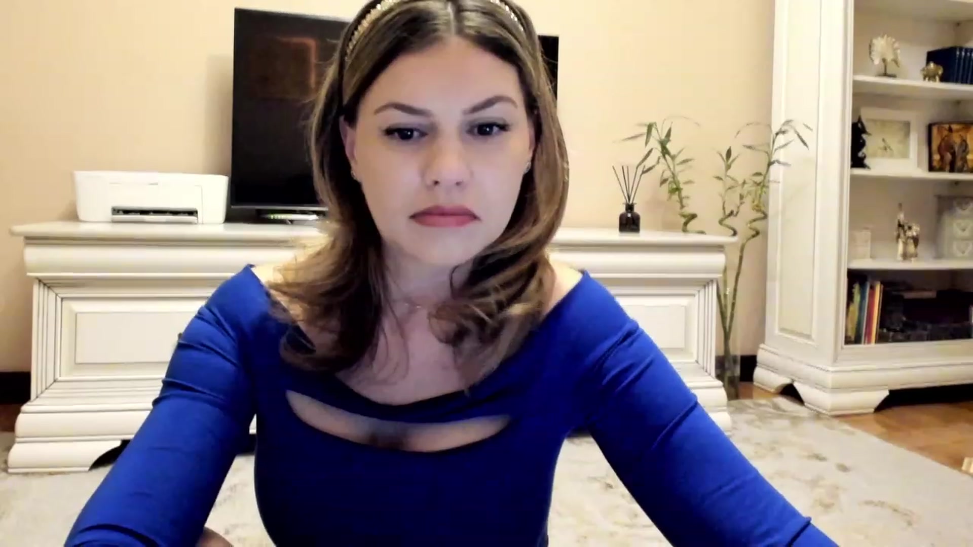 Gallery image thumbnail from Lu126's myfreecams stream on, 01/17/2023, 04:10 image 4 of 20