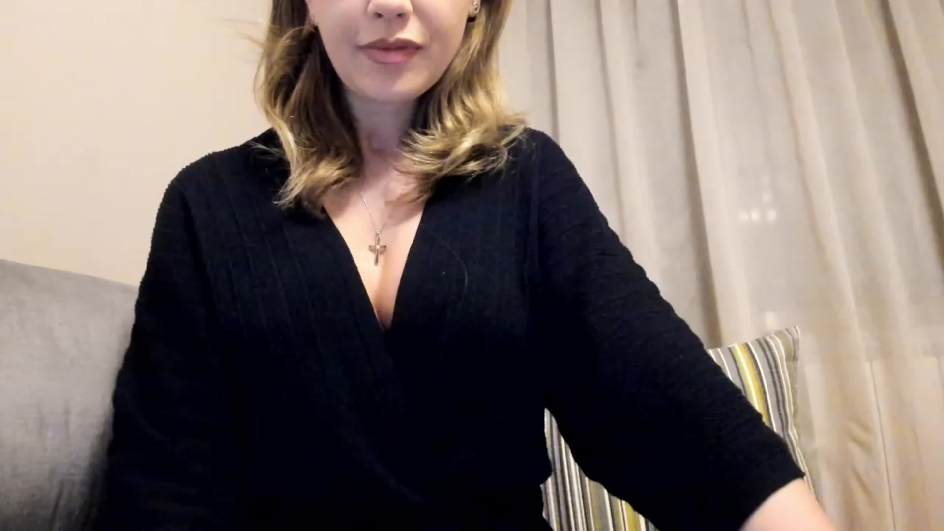 Gallery image thumbnail from Lu126's myfreecams stream on, 01/30/2023, 05:04 image 16 of 20