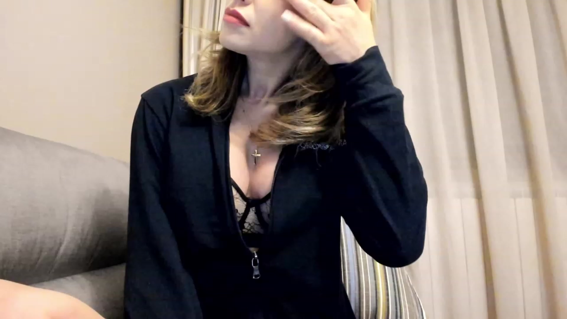 Gallery image thumbnail from Lu126's myfreecams stream on, 02/08/2023, 04:53 image 13 of 20